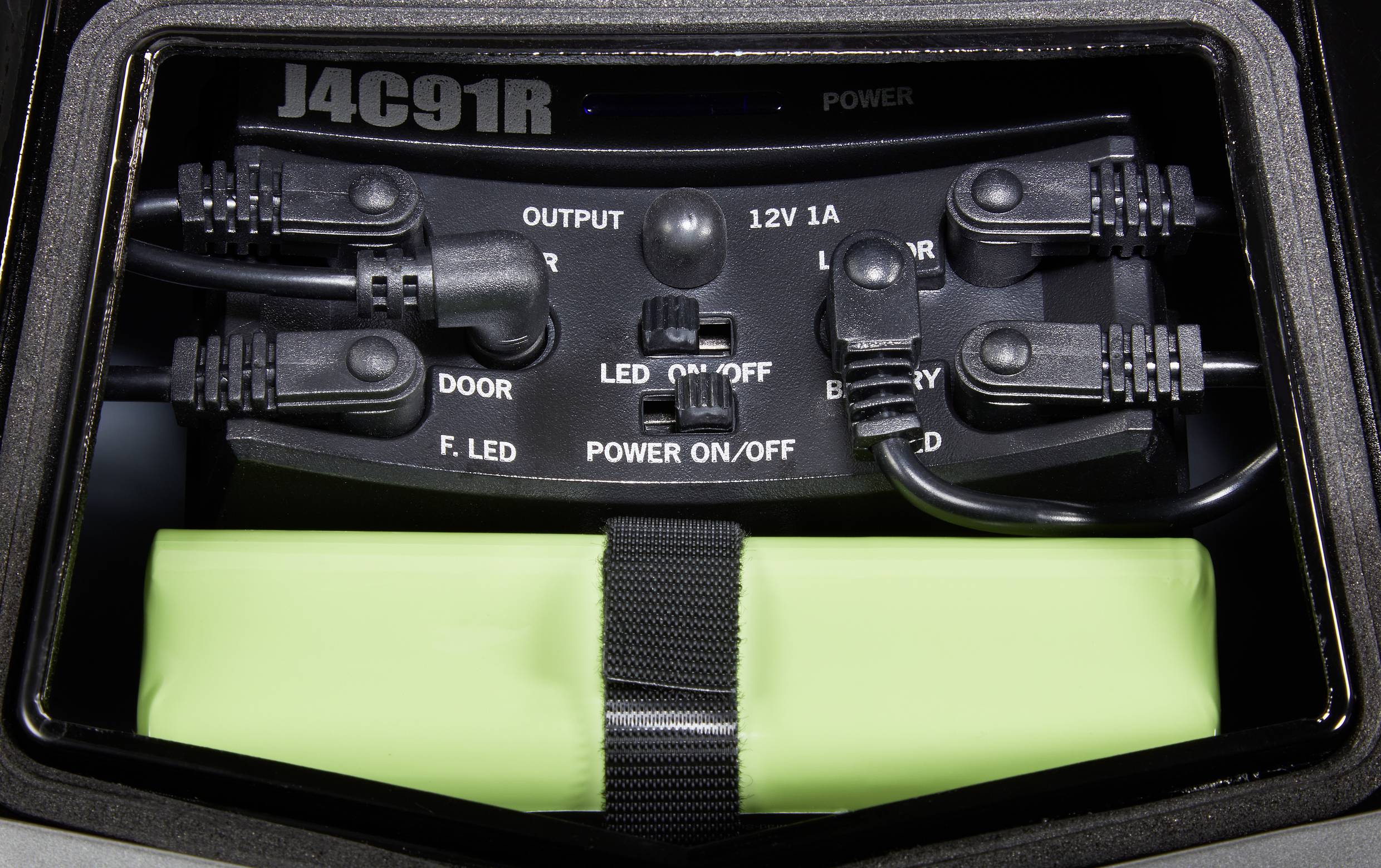 Reely RY-BT550 RC Futter-, Köderboot RtR 560 mm