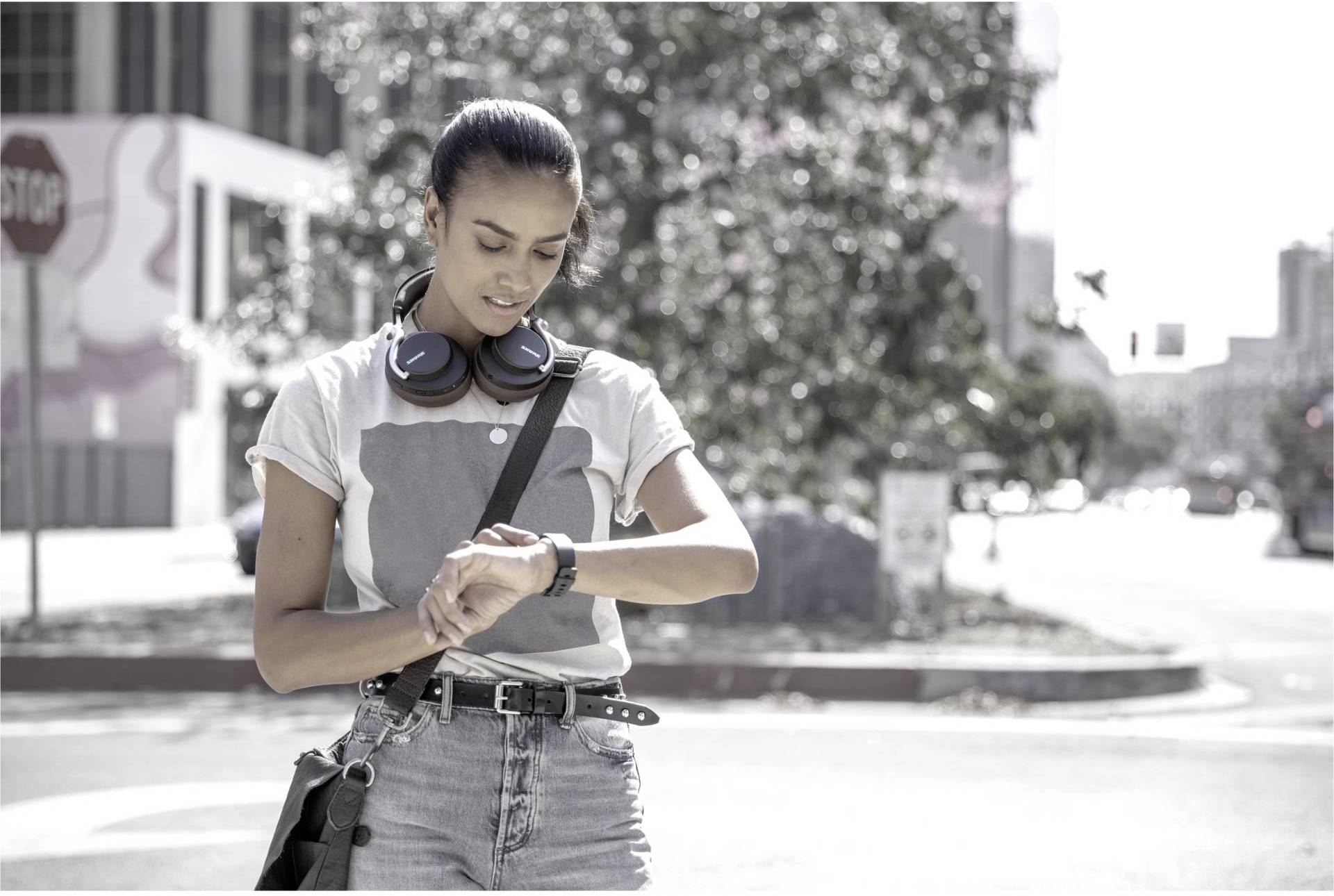 Shure AONIC 50 Over Ear Kopfhörer kabelgebunden, Bluetooth® Braun DAC Faltbar