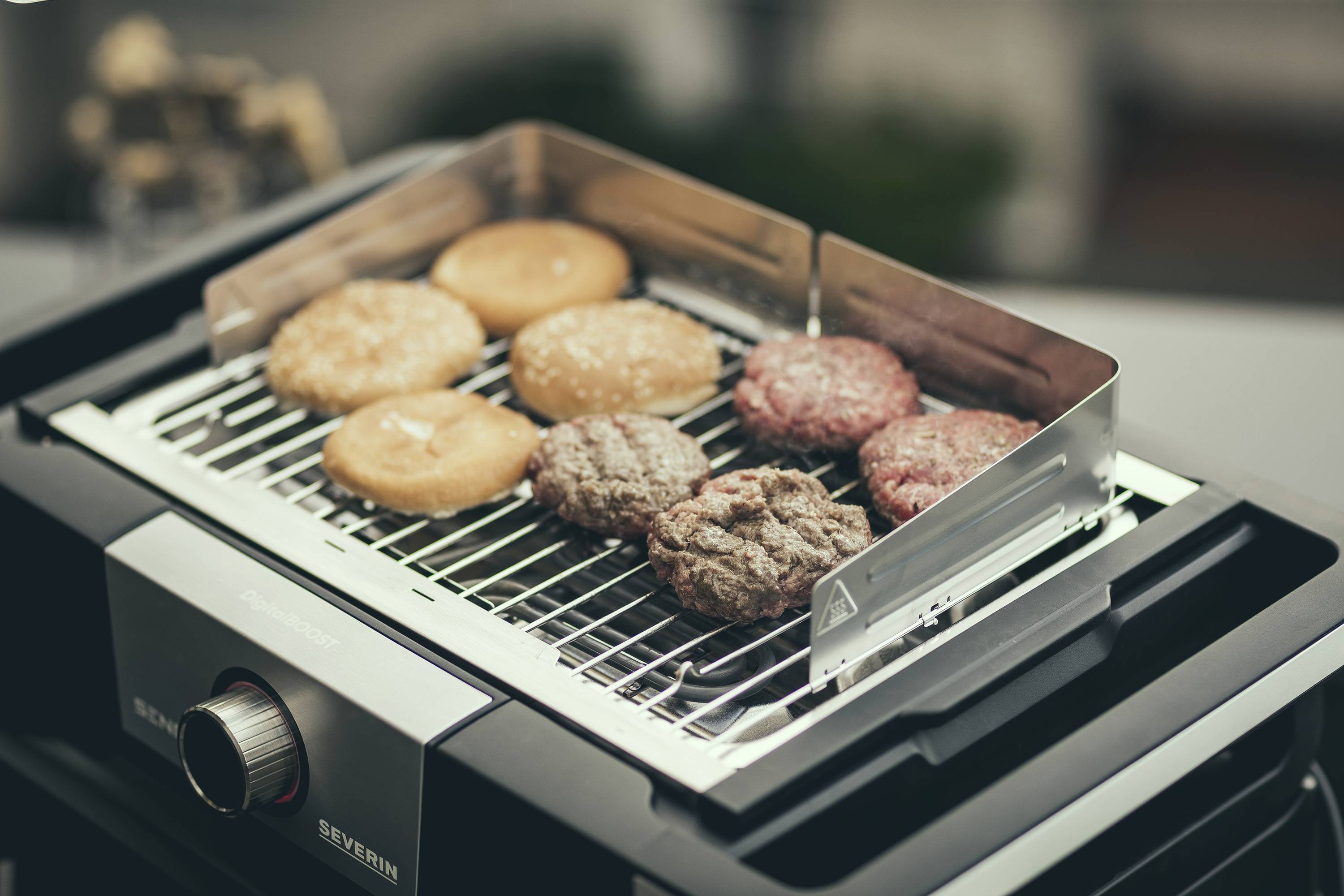 Severin 8118 Elektro Grill 2 Grillzonen Schwarz, Silber