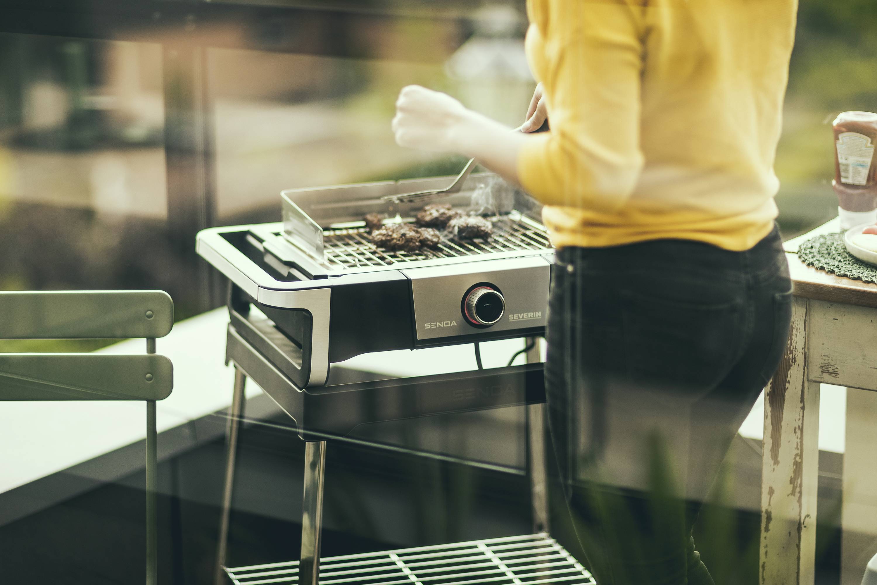 Severin 8118 Elektro Grill 2 Grillzonen Schwarz, Silber