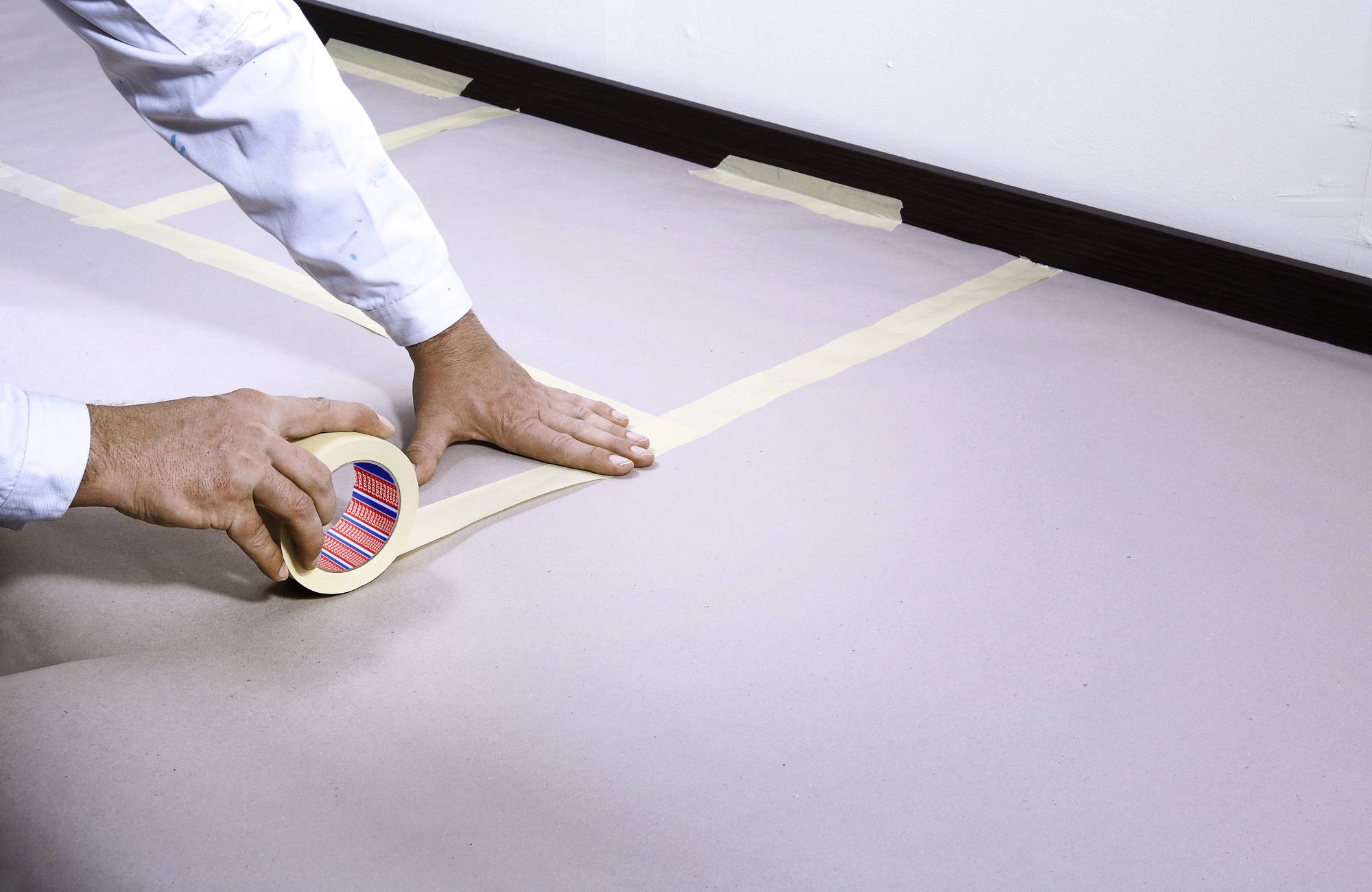 Tesa STANDARD 04323-00044-00 Kreppband tesakrepp® Beige (L x B) 50m x 50mm 1St.