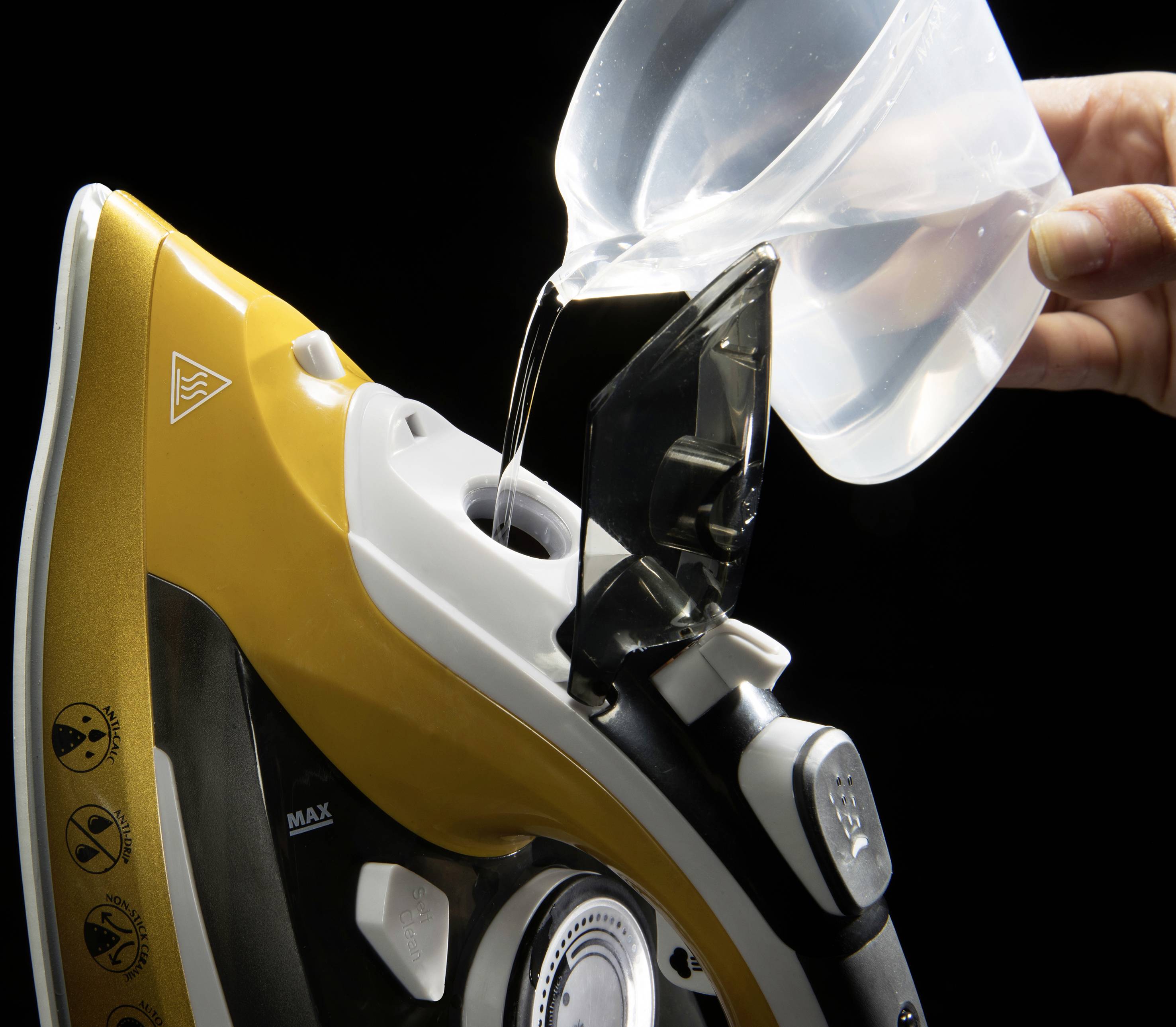 MediaShop Phoenix Gold® Free Flight Dampfbügeleisen Gold, Schwarz 2400 W