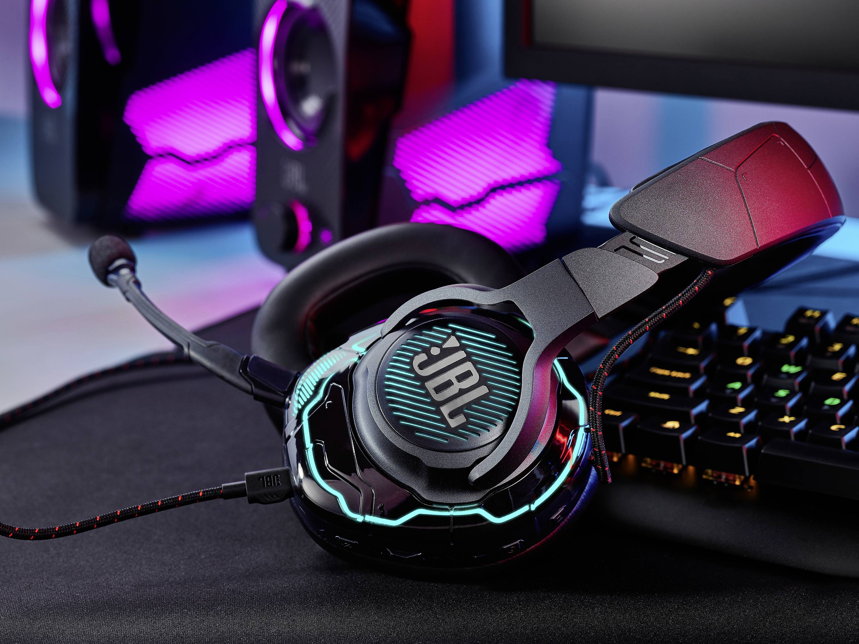 JBL QUANTUM ONE Over Ear Headset kabelgebunden Stereo Schwarz Mikrofon-Rauschunterdrückung, Noise Cancelling Lautstärkeregelung, Mikrofon-Stummscha