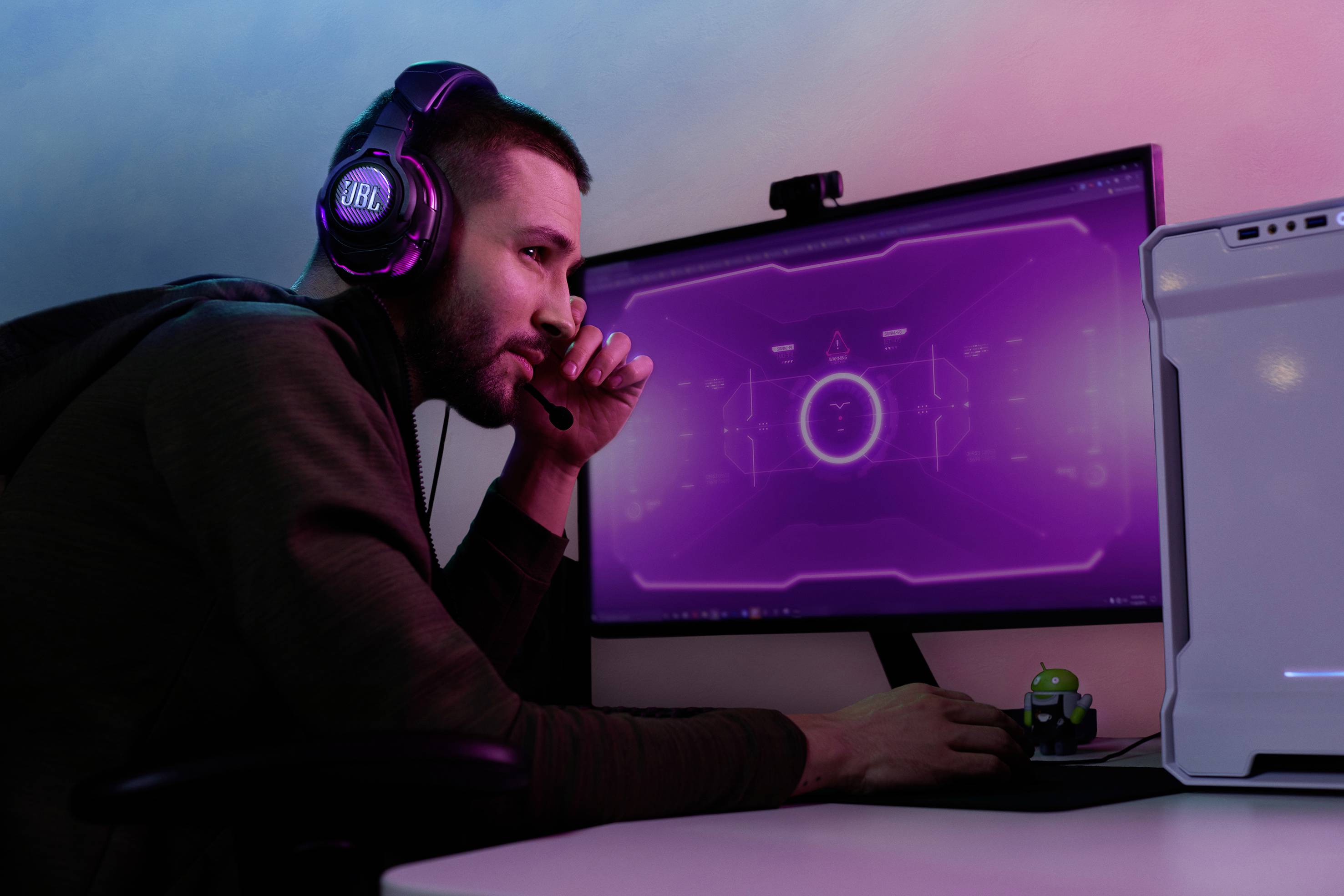 JBL QUANTUM ONE Over Ear Headset kabelgebunden Stereo Schwarz Mikrofon-Rauschunterdrückung, Noise Cancelling Lautstärkeregelung, Mikrofon-Stummscha