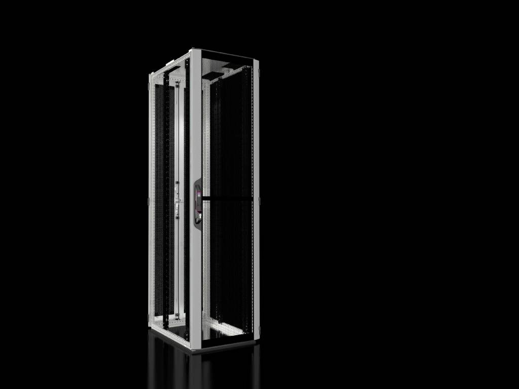 Ein einzelner leerer Server-Rack-Schrank auf schwarzem Hintergrund. Geeignet für die Unterbringung von Serverkomponenten in Rechenzentren.