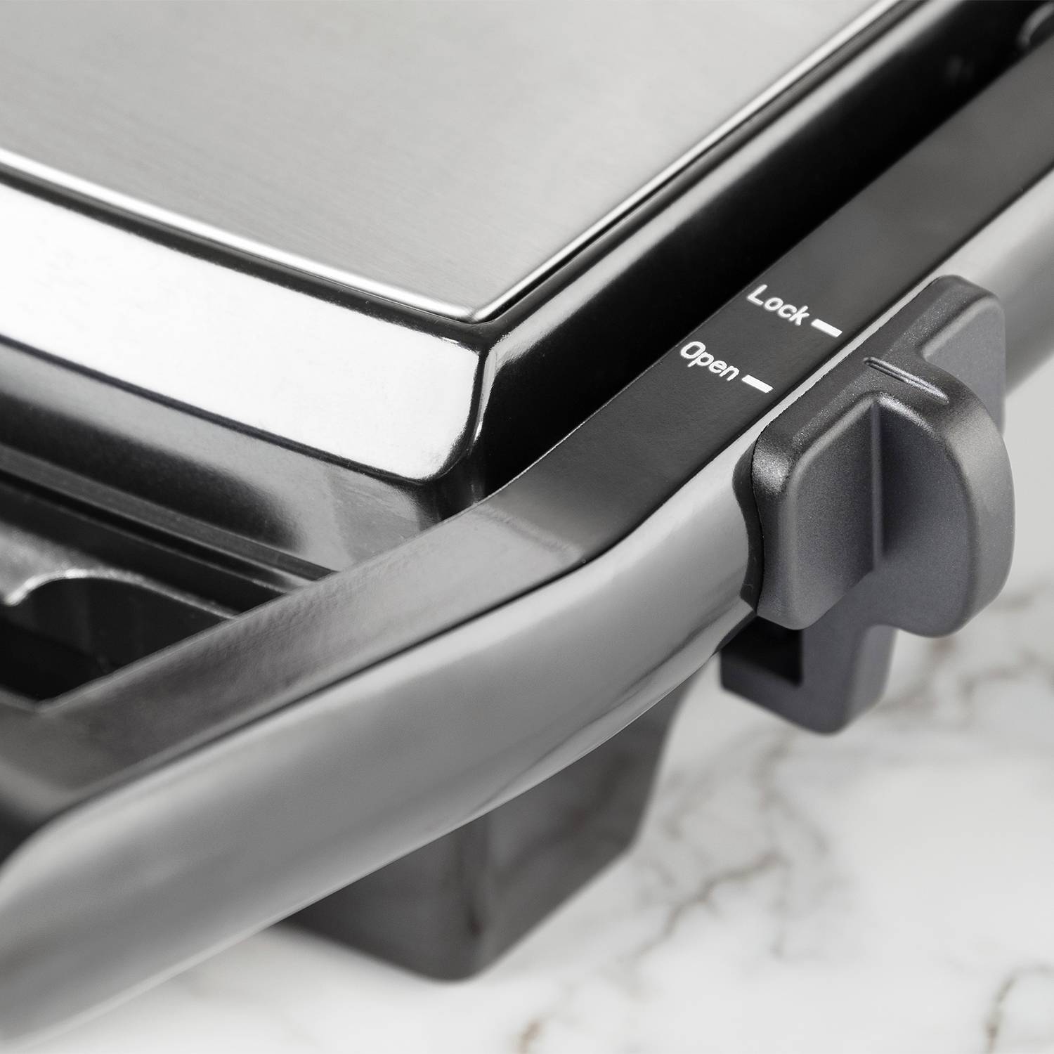 Princess 01.112425.01.001 Elektro Panini Grill Antihaftbeschichtung, Kontrollleuchte, klappbar Schwarz