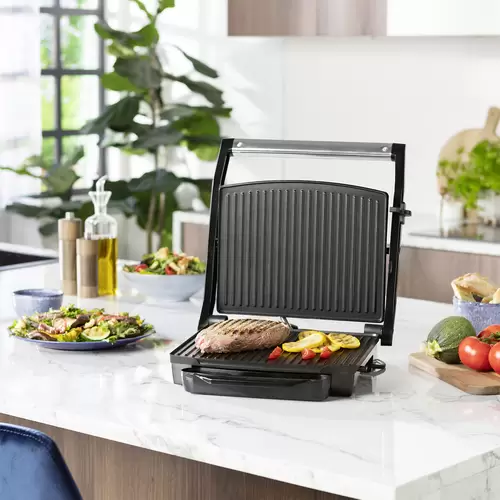 Princess 01.112425.01.001 Elektro Panini Grill Antihaftbeschichtung, Kontrollleuchte, klappbar Schwarz Princess 01.112425.01.001 Elektro Panini Grill Antihaftbeschichtung, Kontrollleuchte, klappbar Schwarz