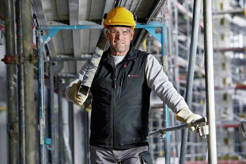 Bosch Professional 06188000G7 Beheizbare Weste GHV 12+18V XA Kleider-Größe: XL Schwarz