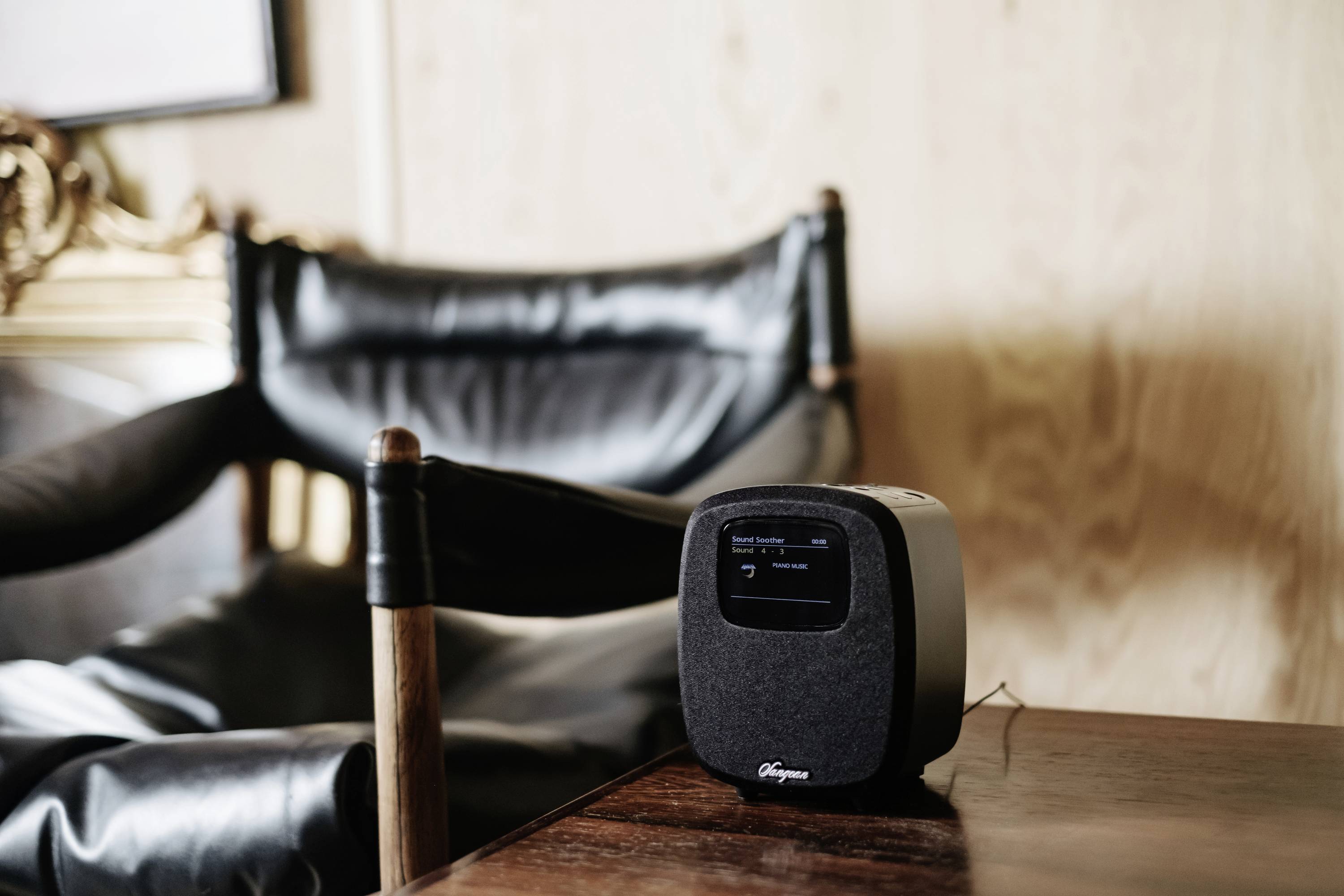 Sangean DCR-83 Tischradio DAB+, UKW AUX, Bluetooth®, USB Akku-Ladefunktion, Weckfunktion Schwarz