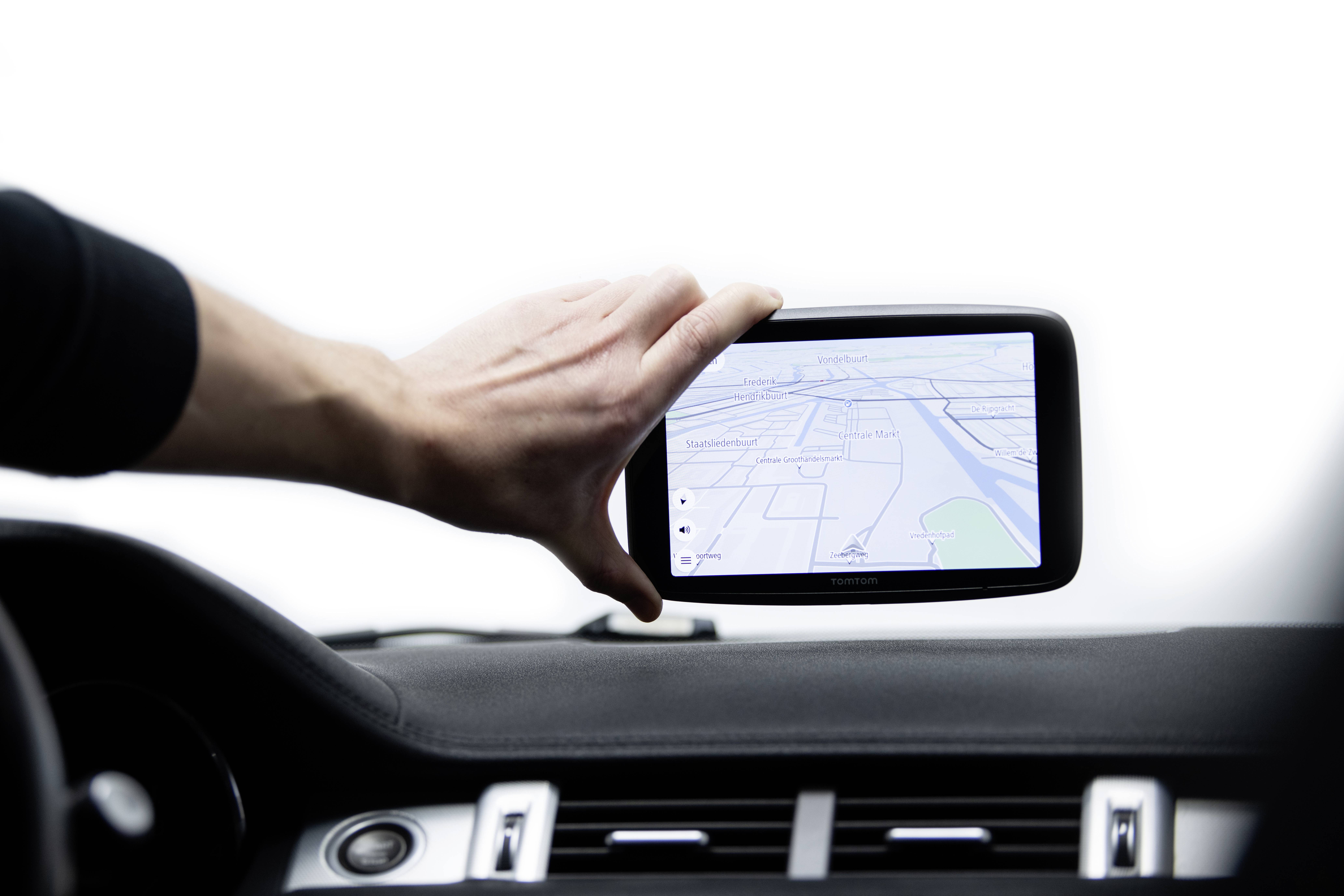 TomTom GO Discover EU 6" Navi 15.24 cm 6 Zoll Welt