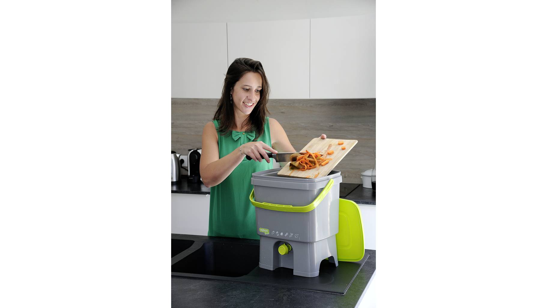 Hozelock 4193 0000 Mini Composter Komposter | digitalo