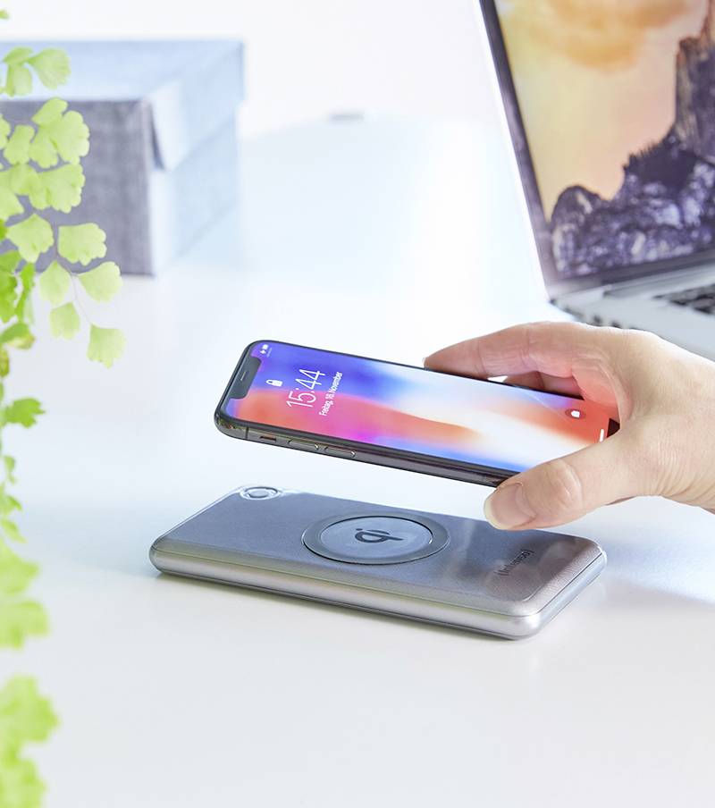 Intenso WPD 10000 Powerbank 10000 mAh Quick Charge 3.0, USB PD 3.0 LiPo USB-A, USB-C® Silber Statusanzeige