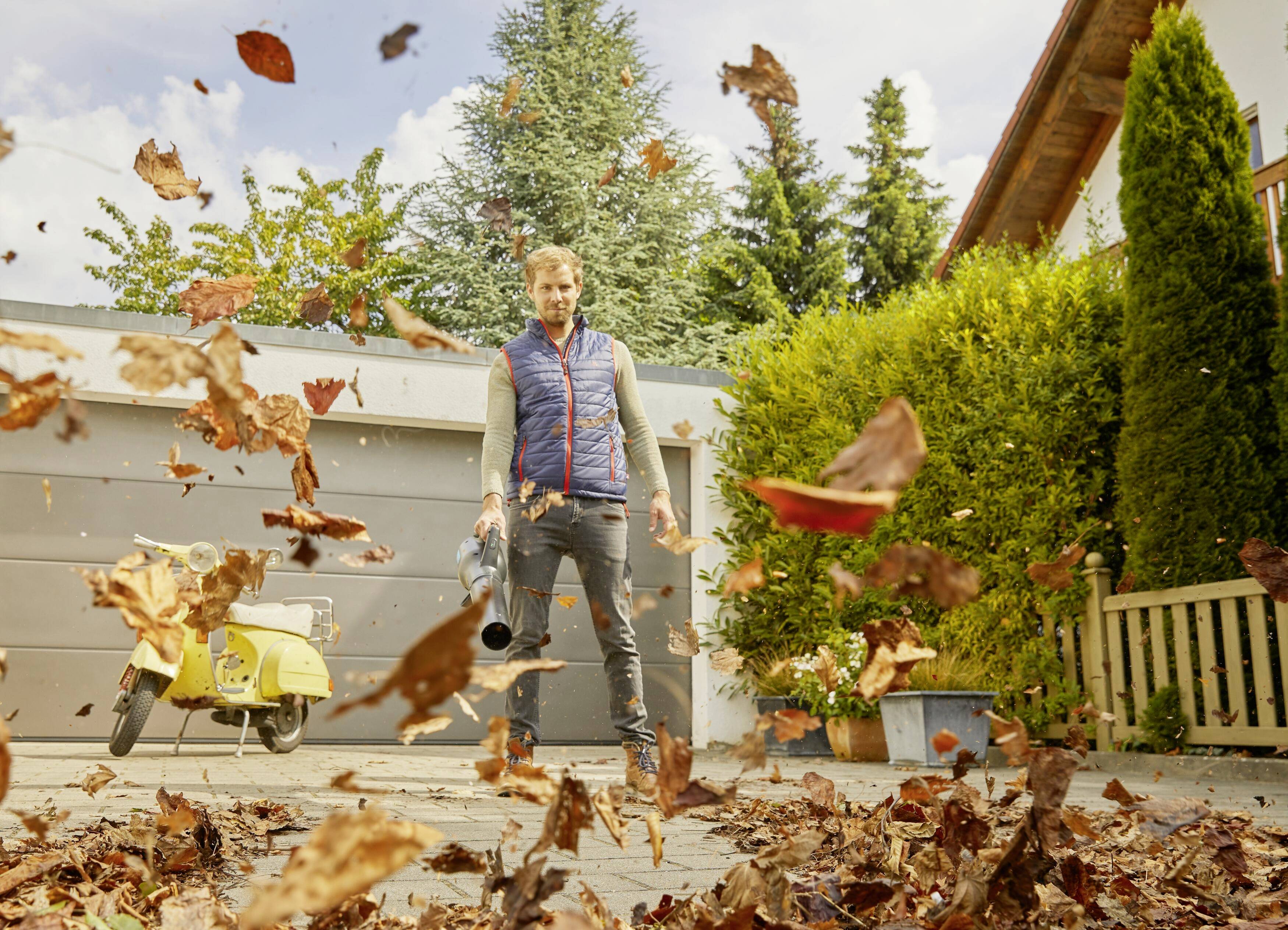 GARDENA 14890-55 Akku Laubbläser ohne Akku 18 V