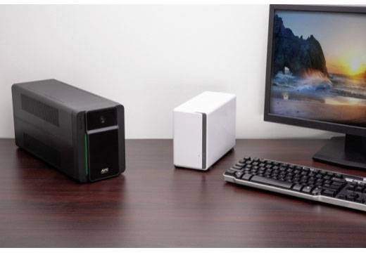 APC BVX2200LI-GR USV 2200 VA