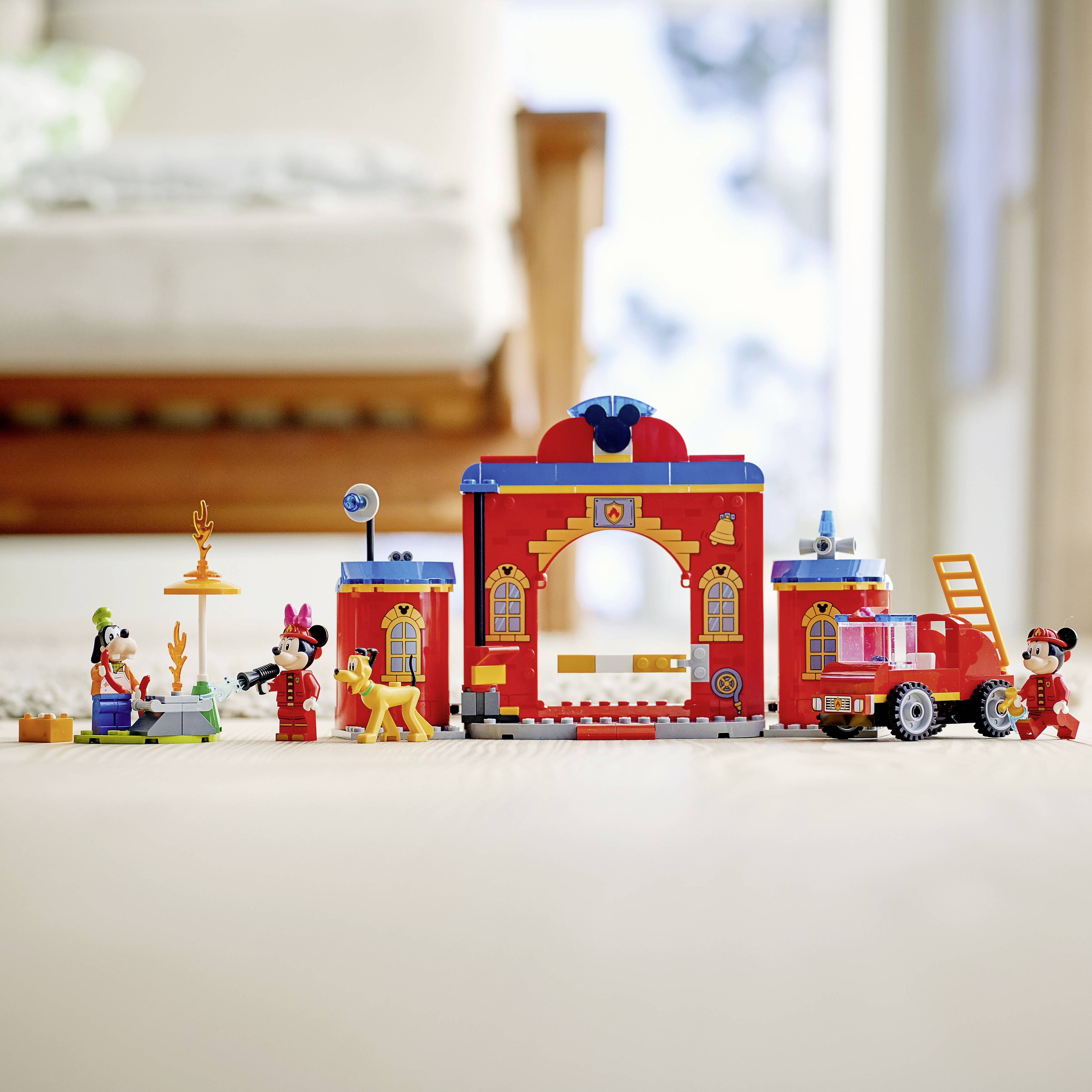 10776 LEGO® DISNEY Mickys Feuerwehrstation und Feuerwehrauto