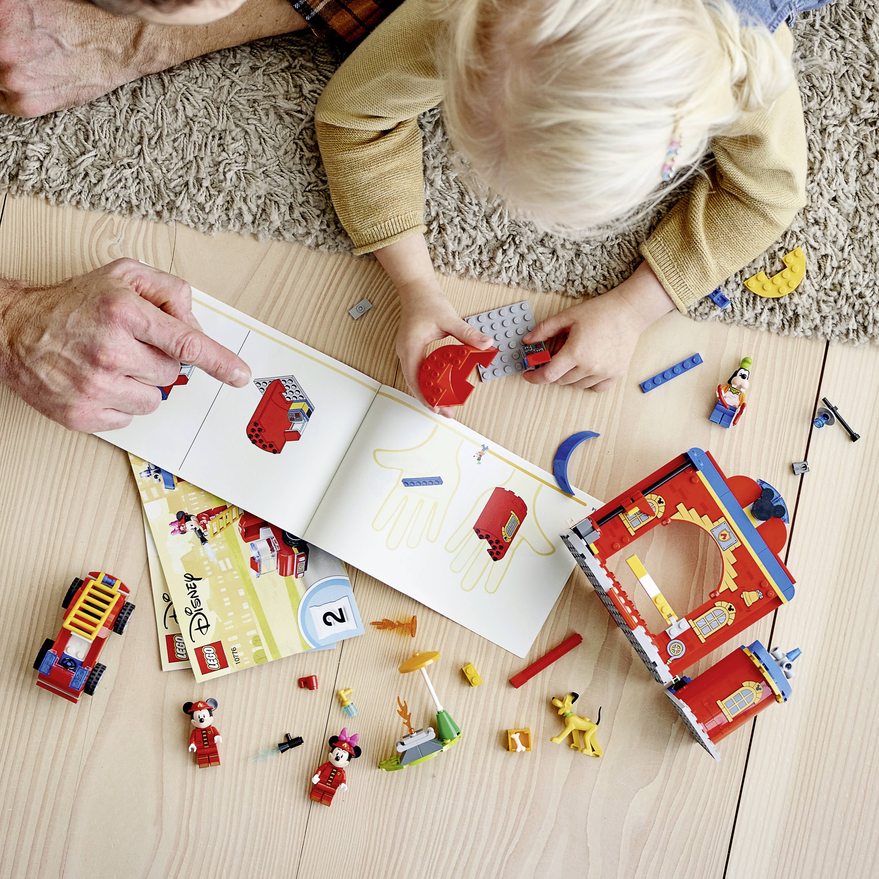 10776 LEGO® DISNEY Mickys Feuerwehrstation und Feuerwehrauto