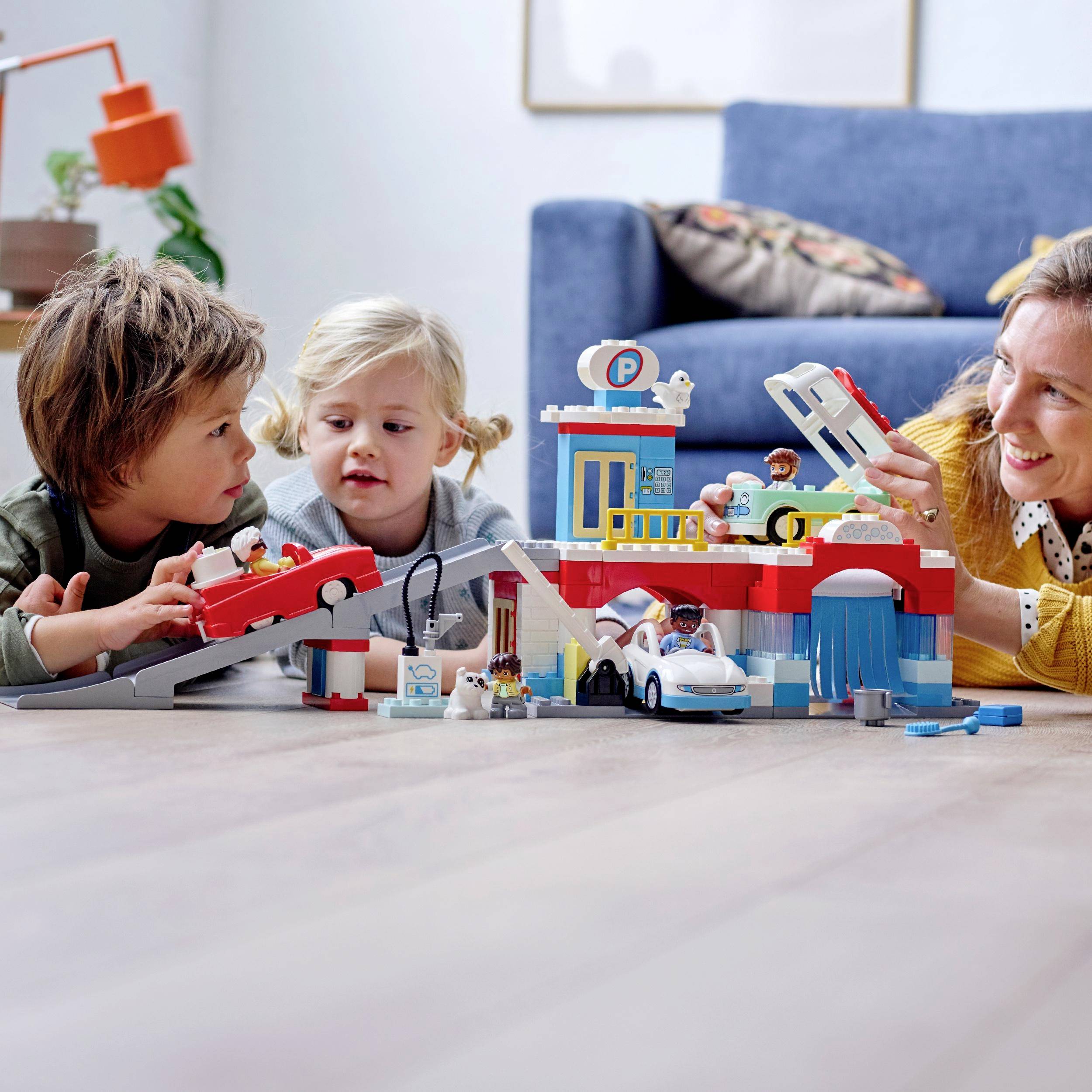 10948 LEGO® DUPLO® Parkhaus mit Autowaschanlage