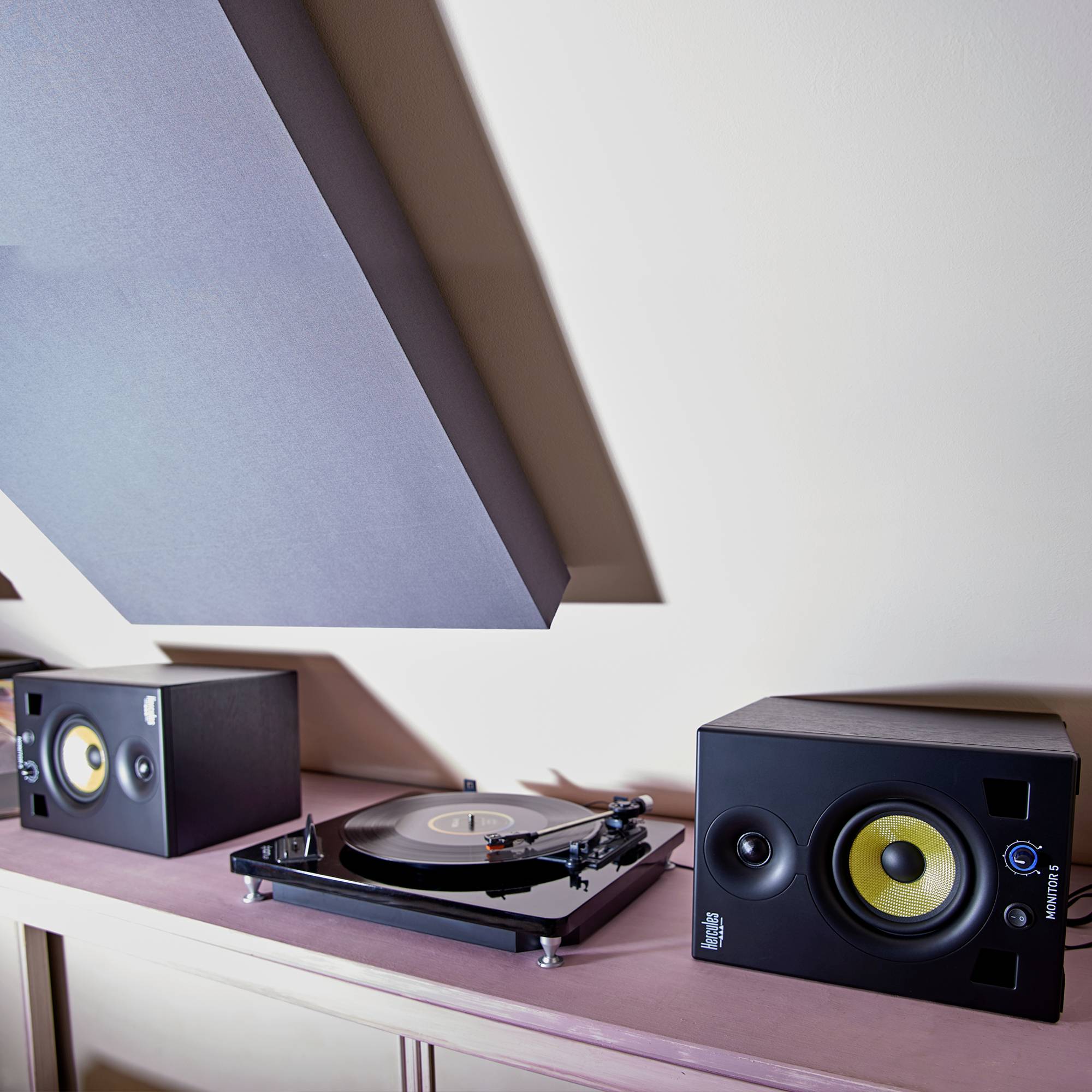 Hercules DJ Monitor 5 Aktiver PA Lautsprecher 12.7cm 5 Zoll 80W 1St.