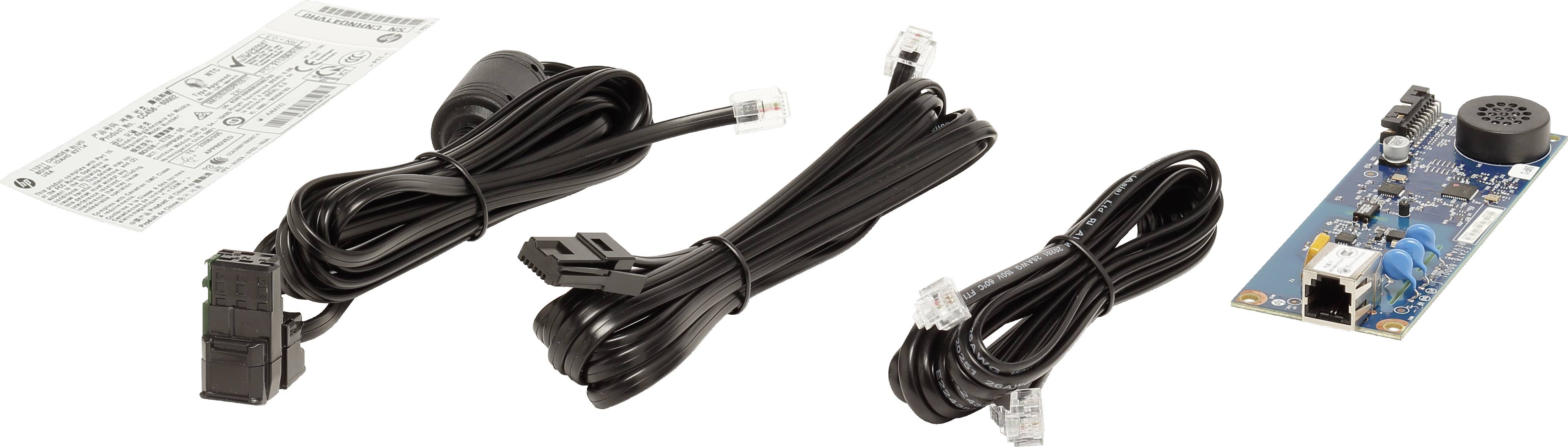 Ein Set von elektronischen Bauteilen inklusive Platine, mehreren schwarzen Kabeln mit Steckverbindungen und einer Anleitung.