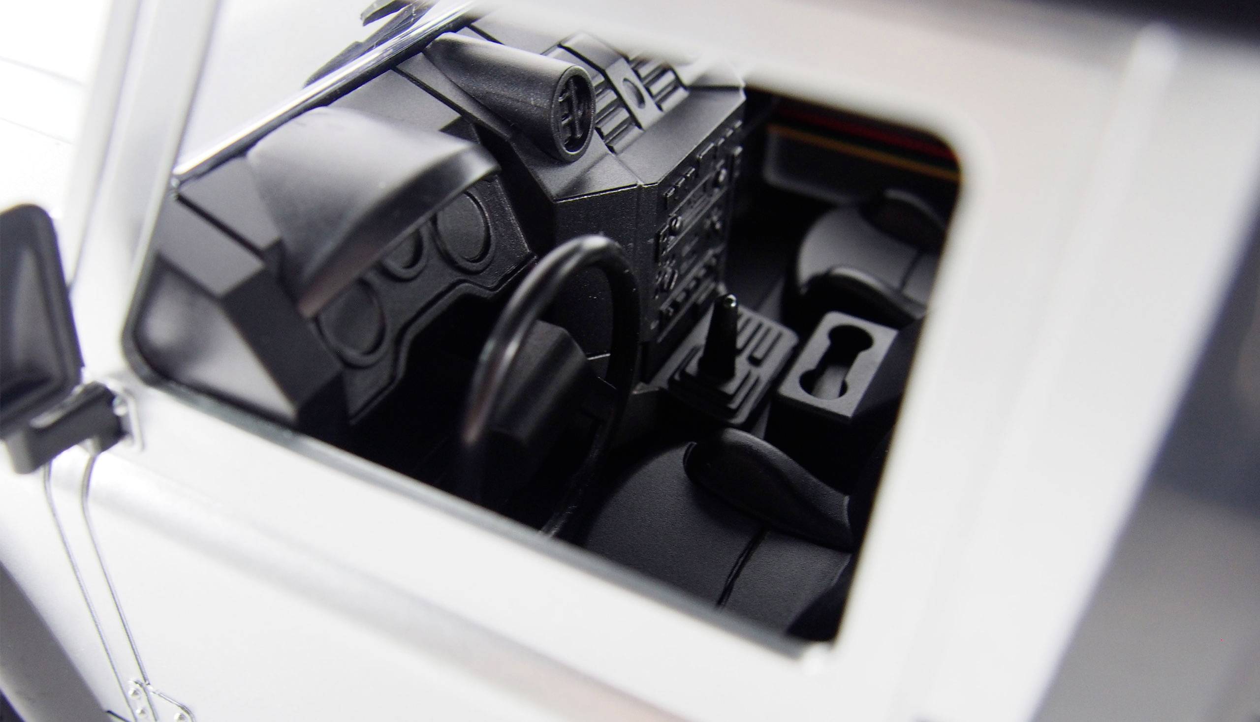 Amewi D90X12 Scale Brushed 1:12 RC Modellauto Elektro Scale Crawler Allradantrieb (4WD) Bausatz 2,4GHz