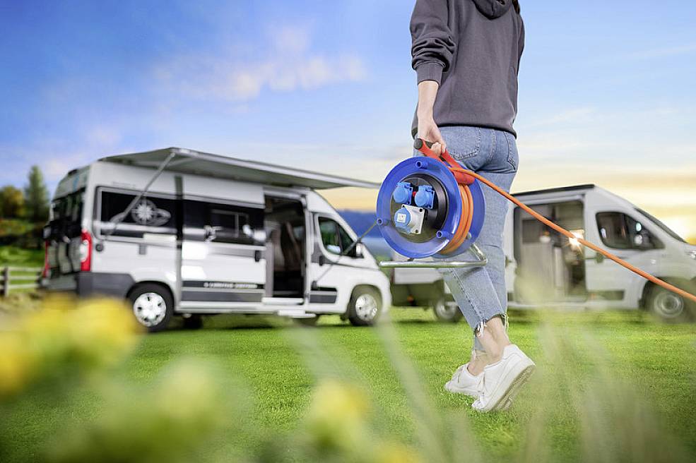 Brennenstuhl 1182690100 Kabeltrommel 25.00 m Orange CEE-Stecker 16 A 3polig