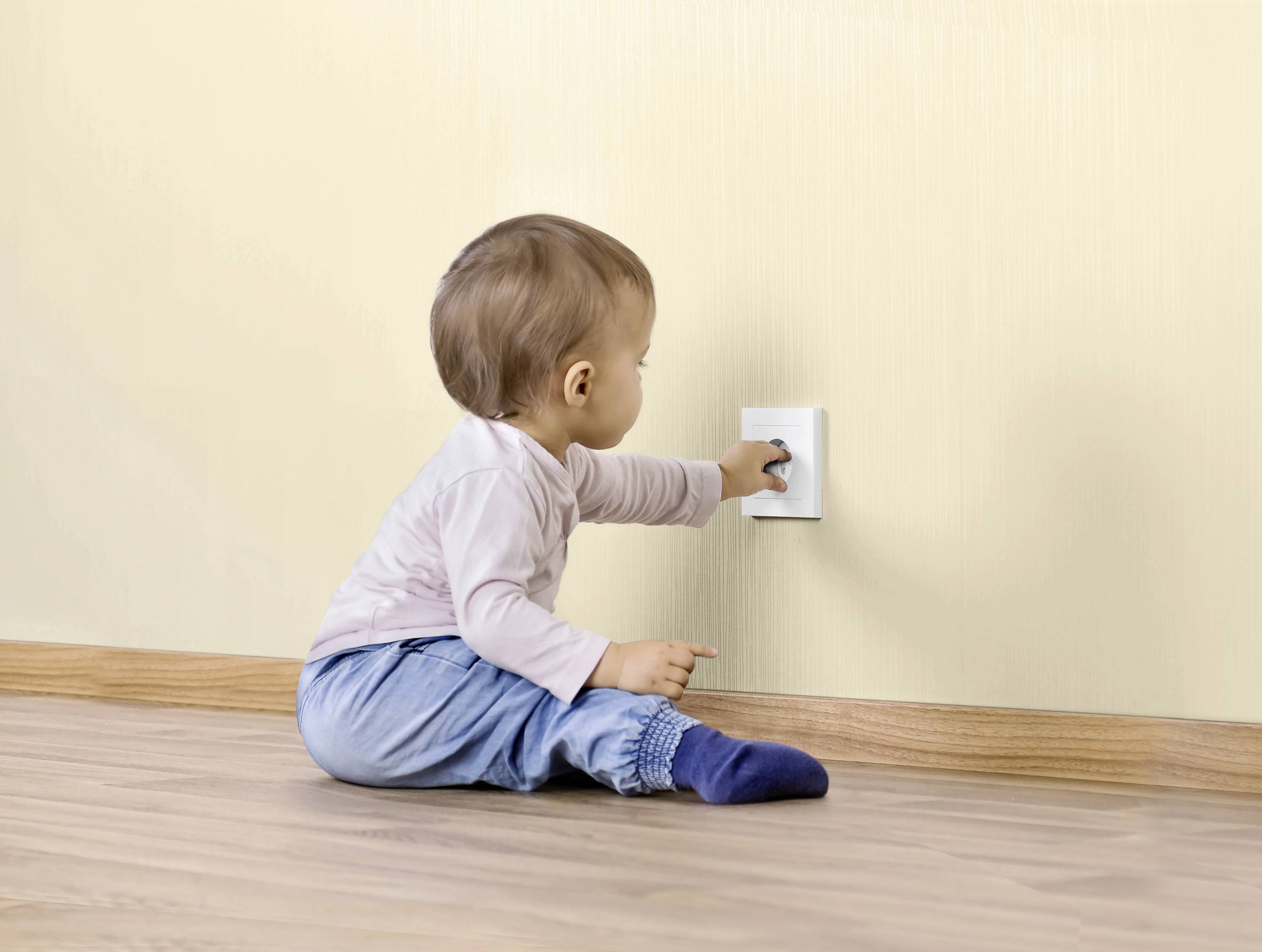 REER 32220 Steckdosen-Einsatz Weiß 20St.