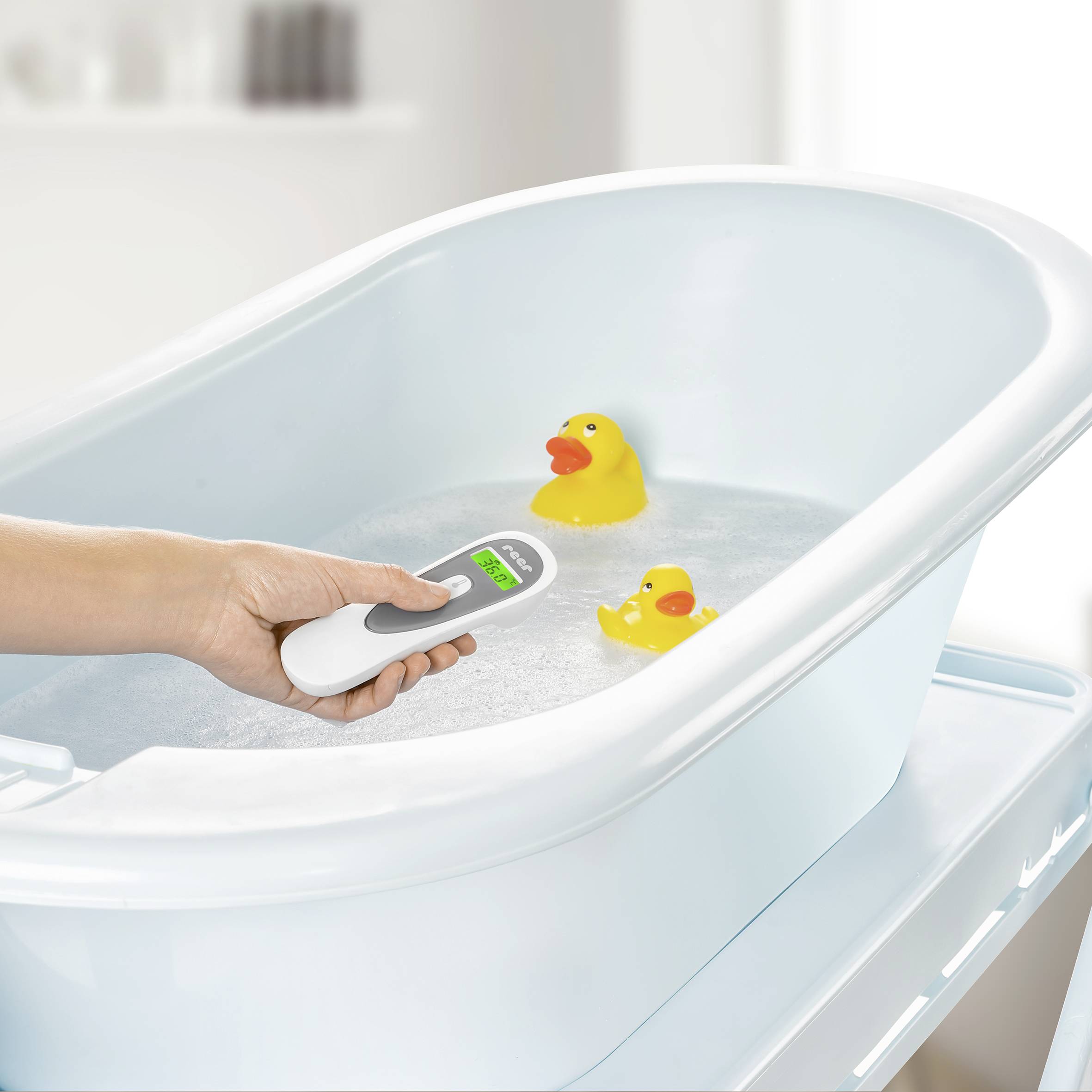 REER Colour SoftTemp Infrarot Fieberthermometer Berührungsloses messen