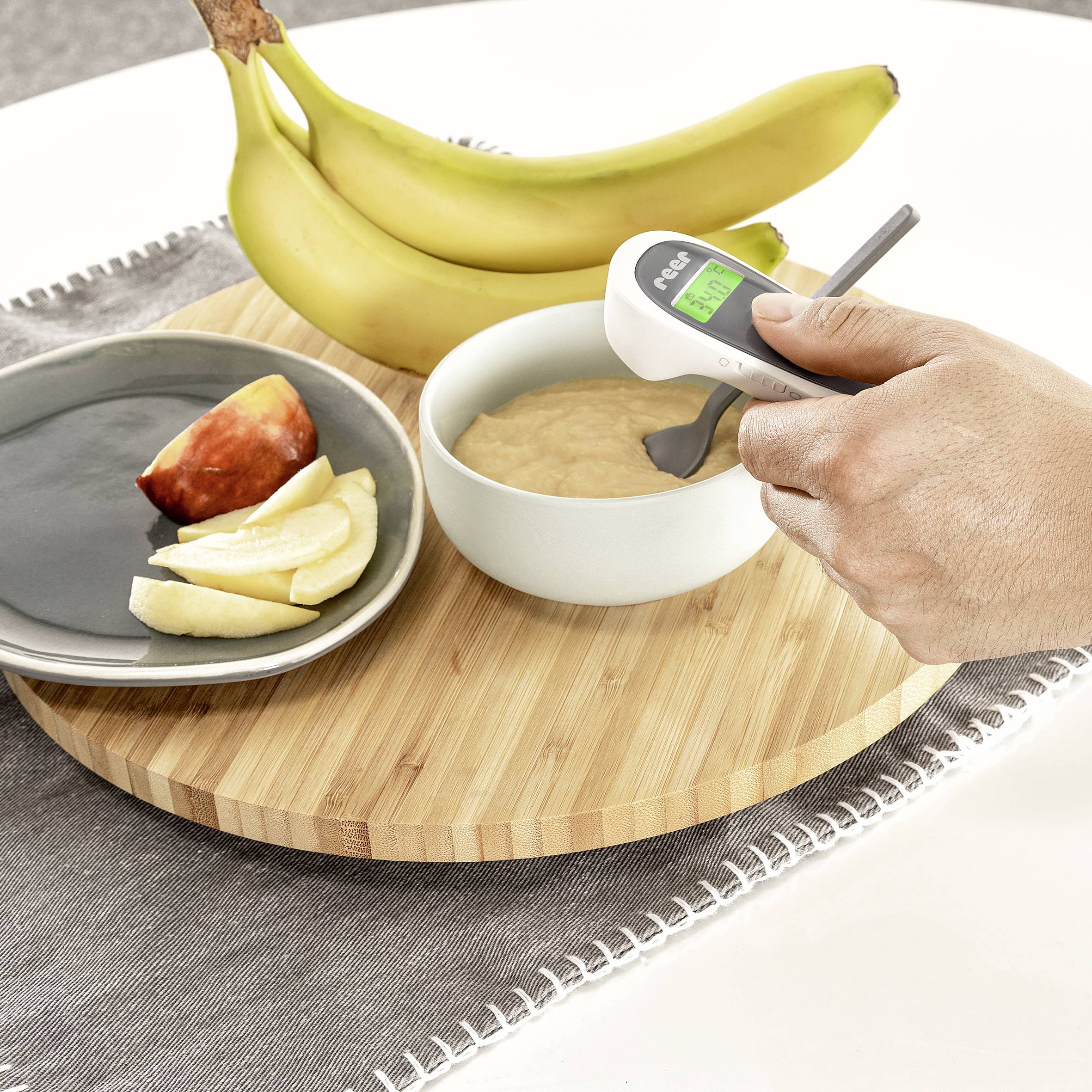 REER Colour SoftTemp Infrarot Fieberthermometer Berührungsloses messen