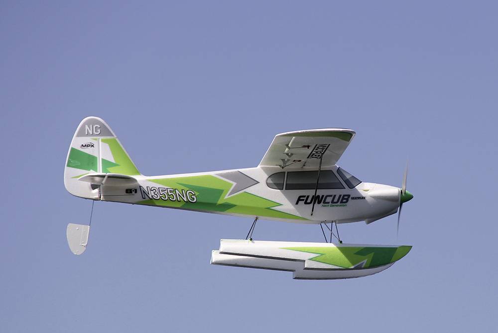 Multiplex RR FunCub NG grün Weiß, Grün RC Motorflugmodell RR 1410mm