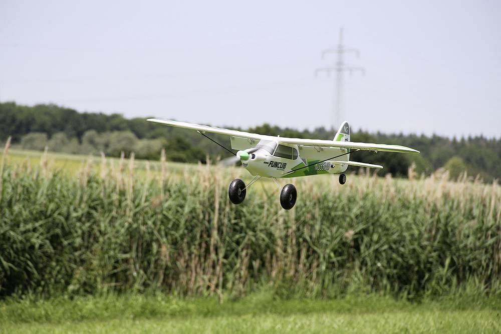 Multiplex RR FunCub NG grün Weiß, Grün RC Motorflugmodell RR 1410mm