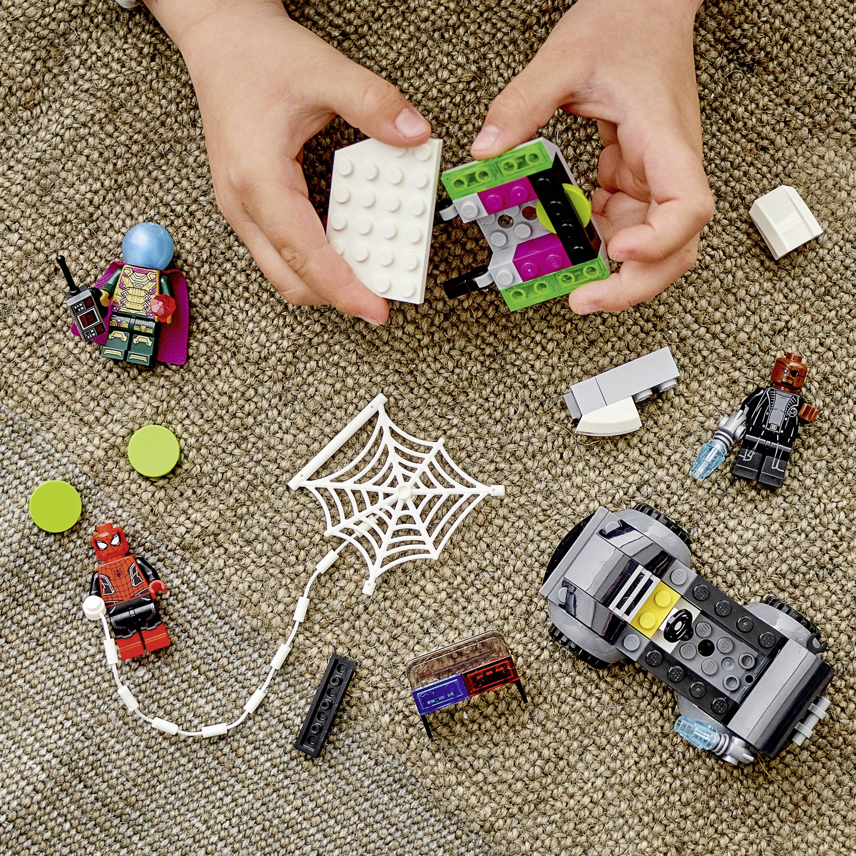 76184 LEGO® MARVEL SUPER HEROES Mysterios Drohnenattacke auf Spider-Man