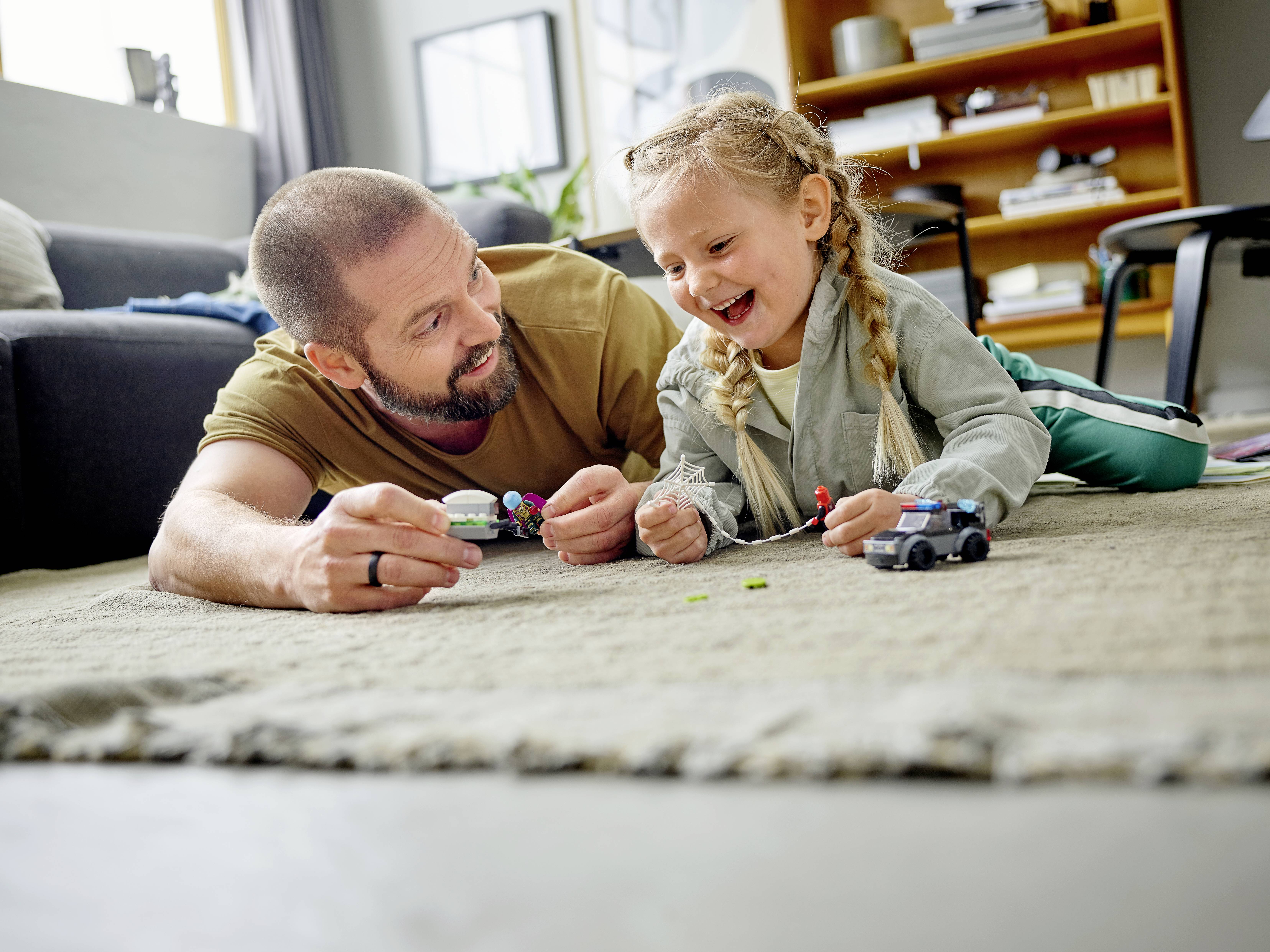 76184 LEGO® MARVEL SUPER HEROES Mysterios Drohnenattacke auf Spider-Man