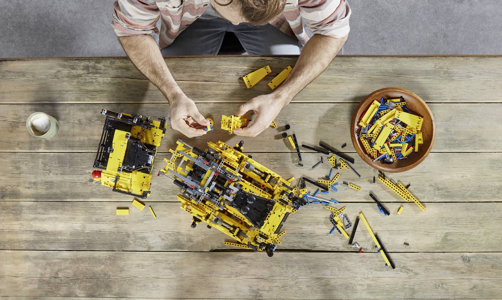 42131 LEGO® TECHNIC Appgesteuerter Cat® D11 Bulldozer