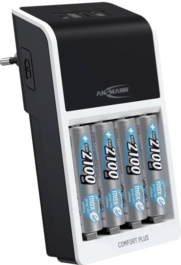 Ladegerät mit vier AA-Akkus, markiert mit 2100 mAh, bereit zum Laden. Schwarz-weißes Design mit Steckdosenanschluss.