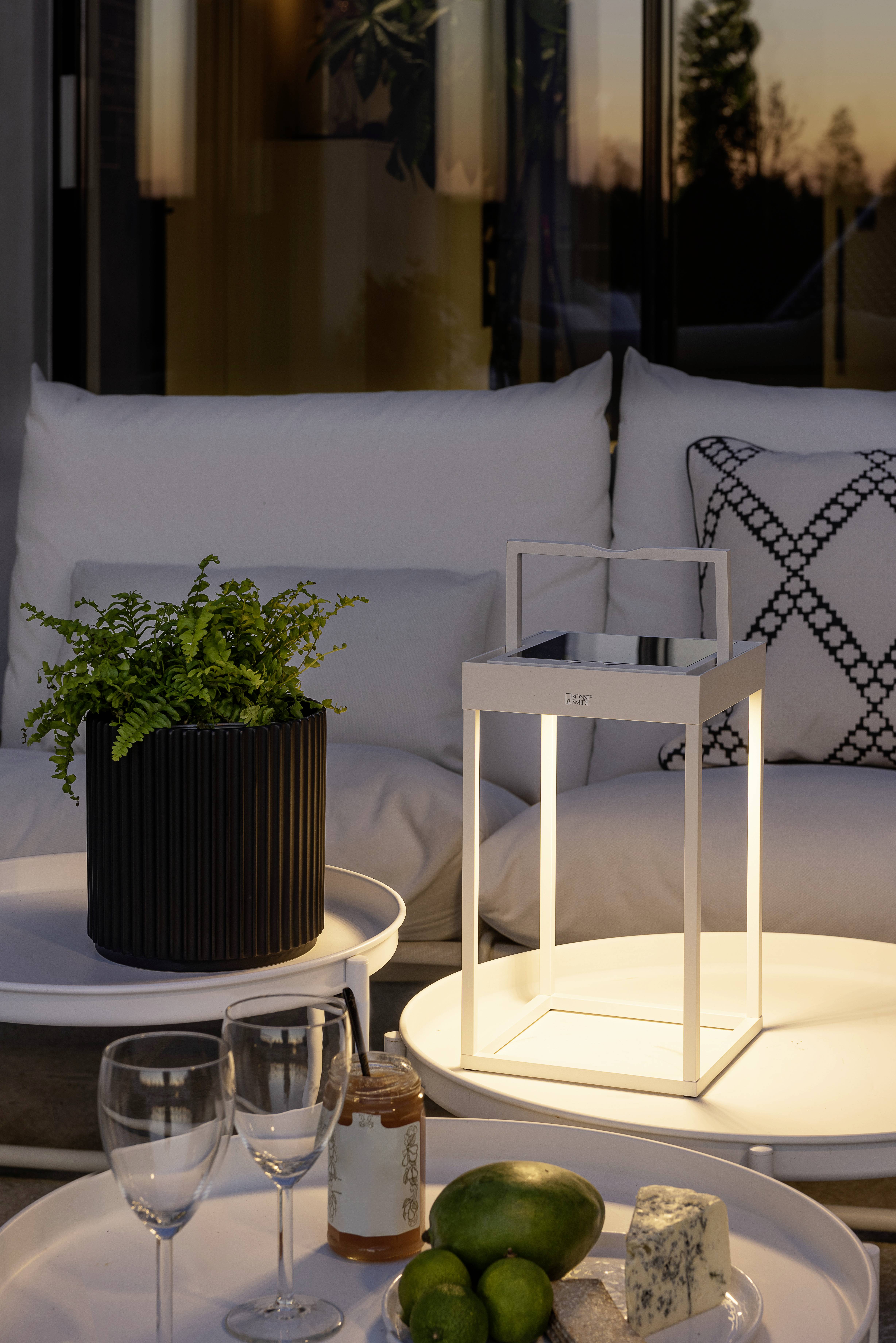 Konstsmide 7815-250 Portofino Solar-Dekoleuchte, USB-Leuchte LED LED fest eingebaut 3.7W Weiß