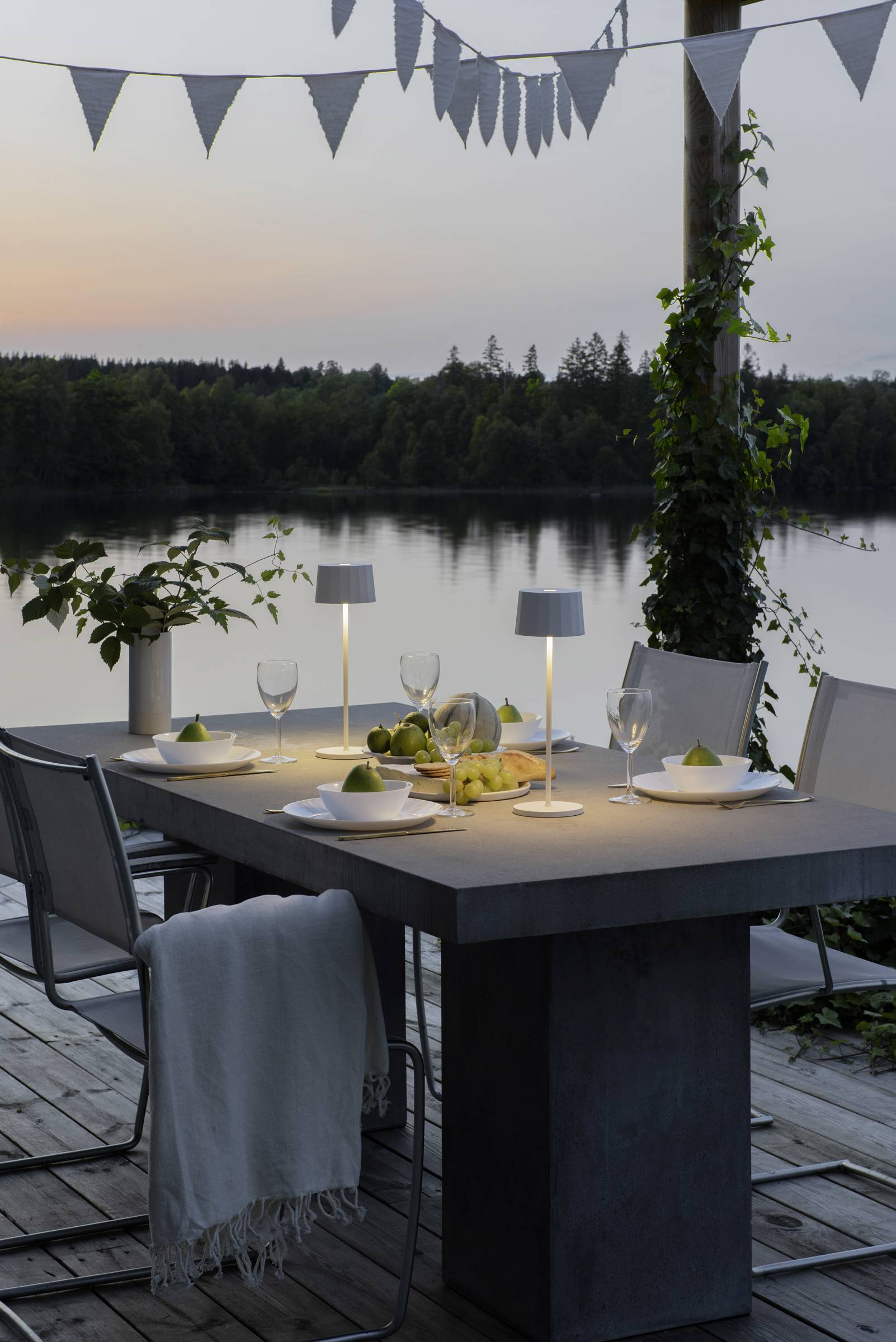 Konstsmide 7813-250 Positano USB-Leuchte LED LED fest eingebaut 2.2W Weiß