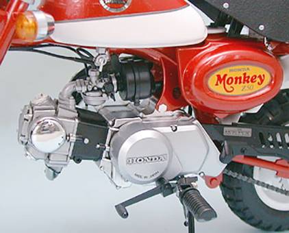 Tamiya 300016030 Honda Monkey 2000 Anniversary Motorradmodell Bausatz 1:6