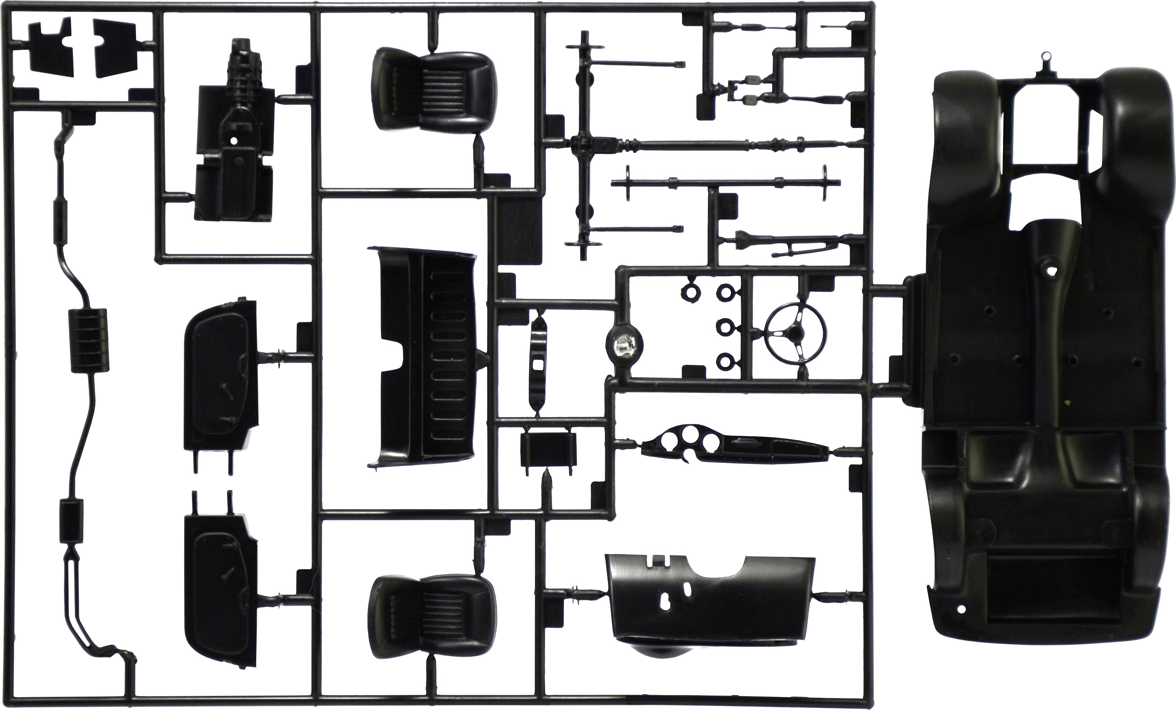 Italeri 3653 Alfa Romeo Giulietta Spider 1300 Automodell Bausatz 1:24