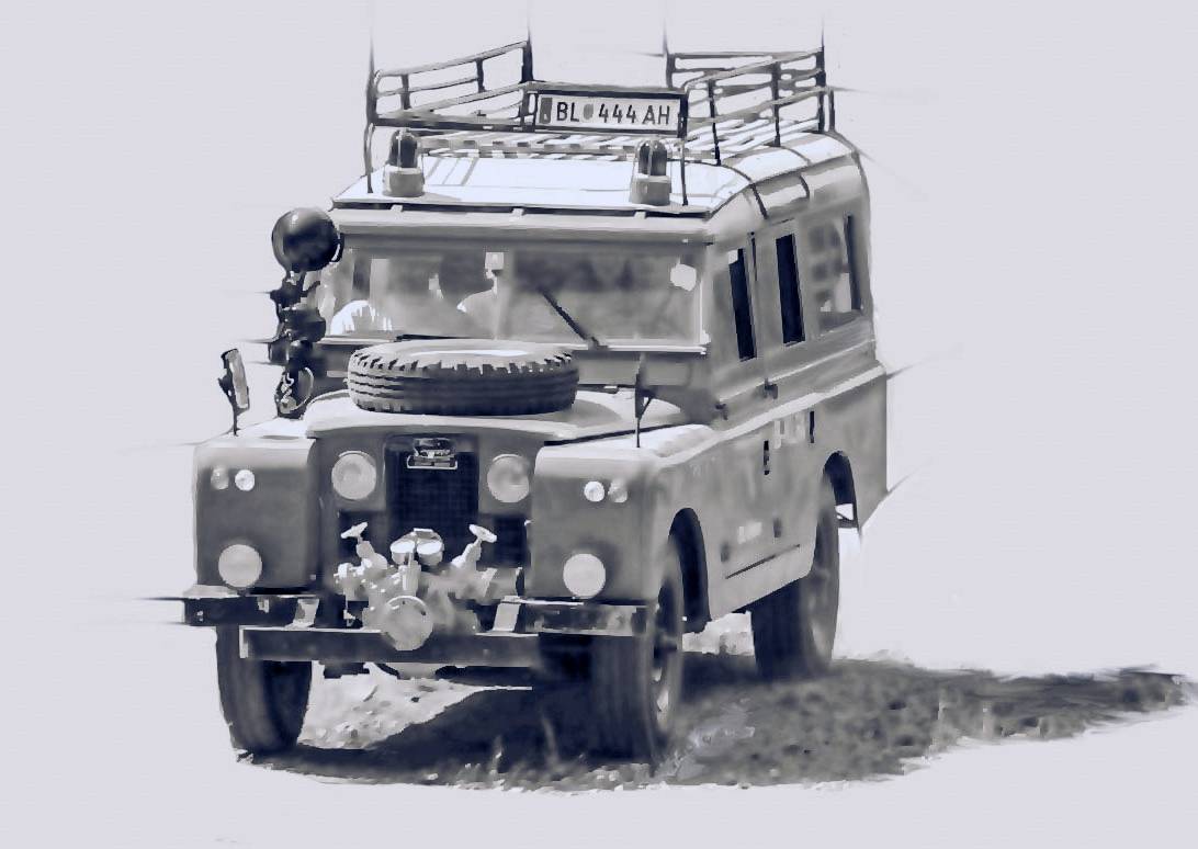 Italeri 3660 Land Rover Fire Truck Automodell Bausatz 1:24