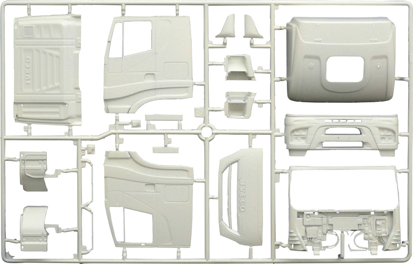Italeri 3934 Iveco HI-WY E5 "Abarth" Truckmodell Bausatz 1:24