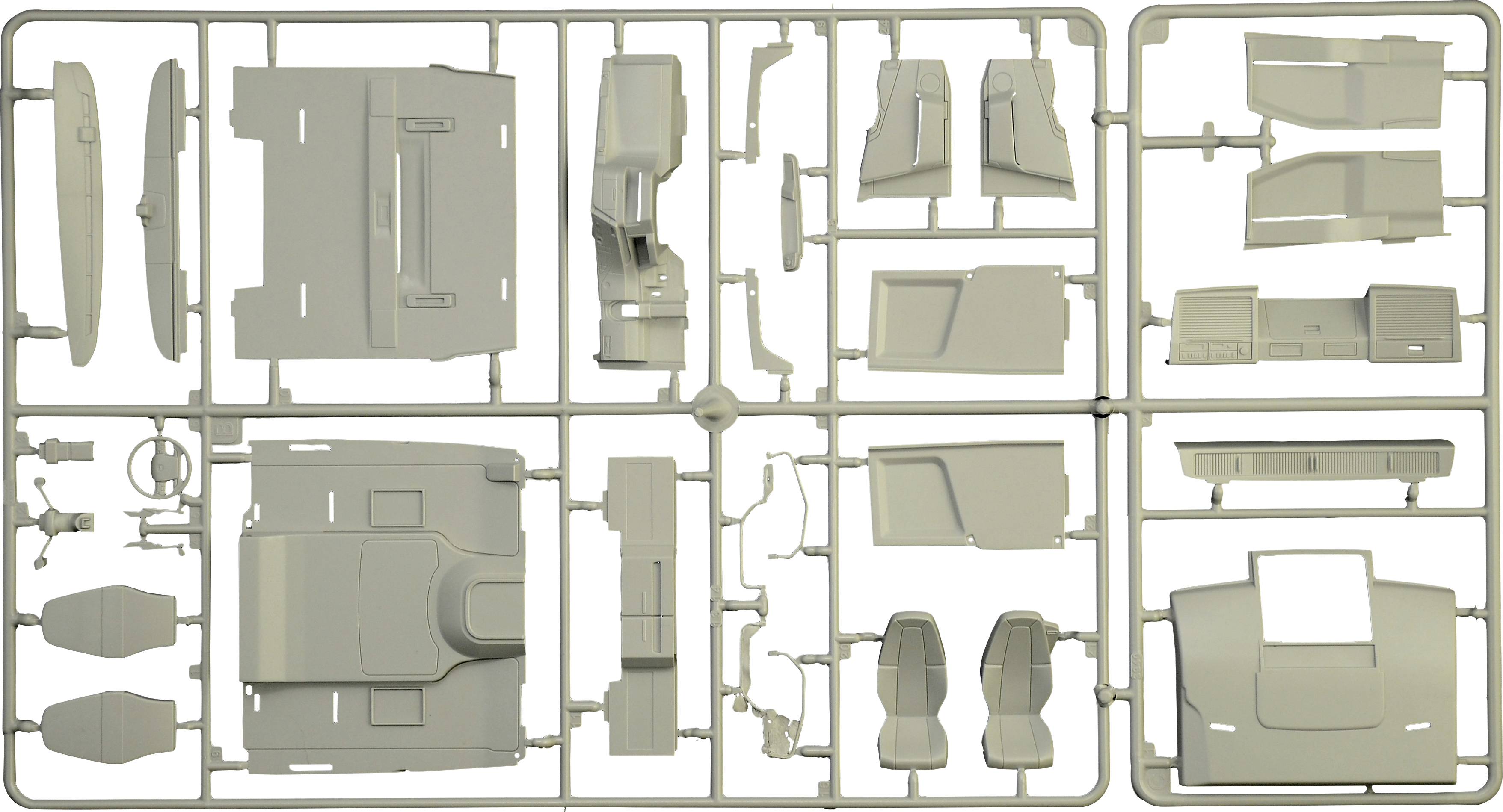 Italeri 3940 Volvo FH4 Globetrotter XL Truckmodell Bausatz 1:24
