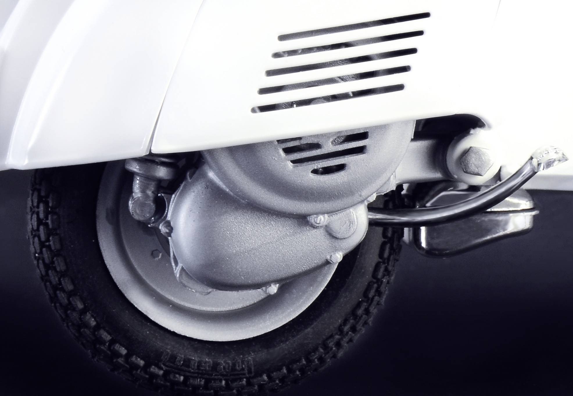 Italeri 4633 Vespa 125 "Primavera" Motorradmodell Bausatz 1:9