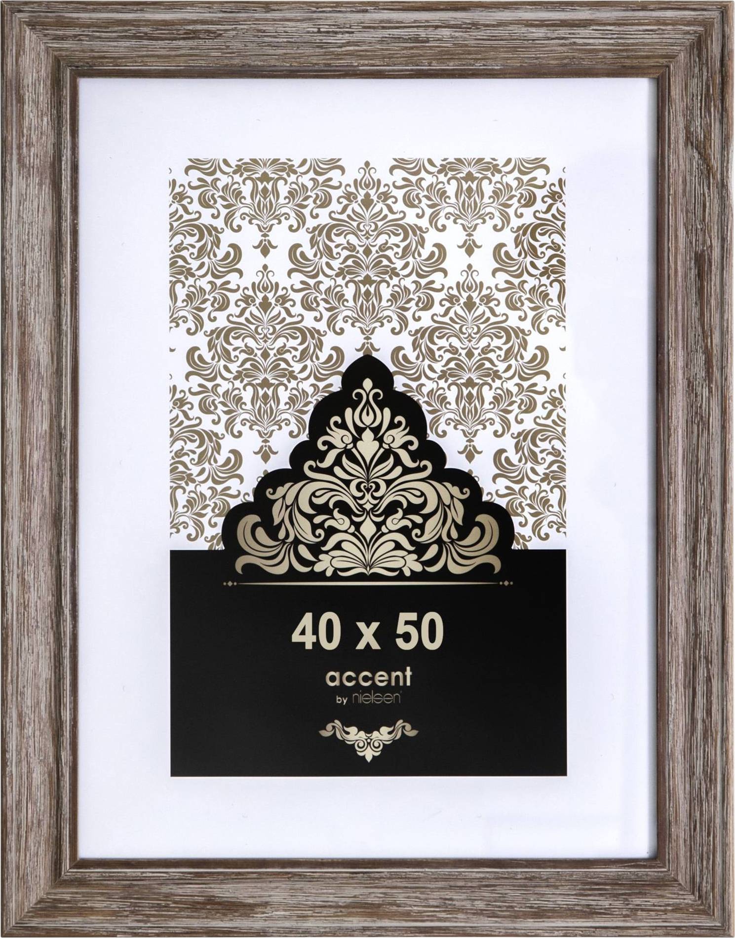 Holzrahmen mit dekorativem Muster und Aufschrift '40 x 50 accent by Nielsen'.