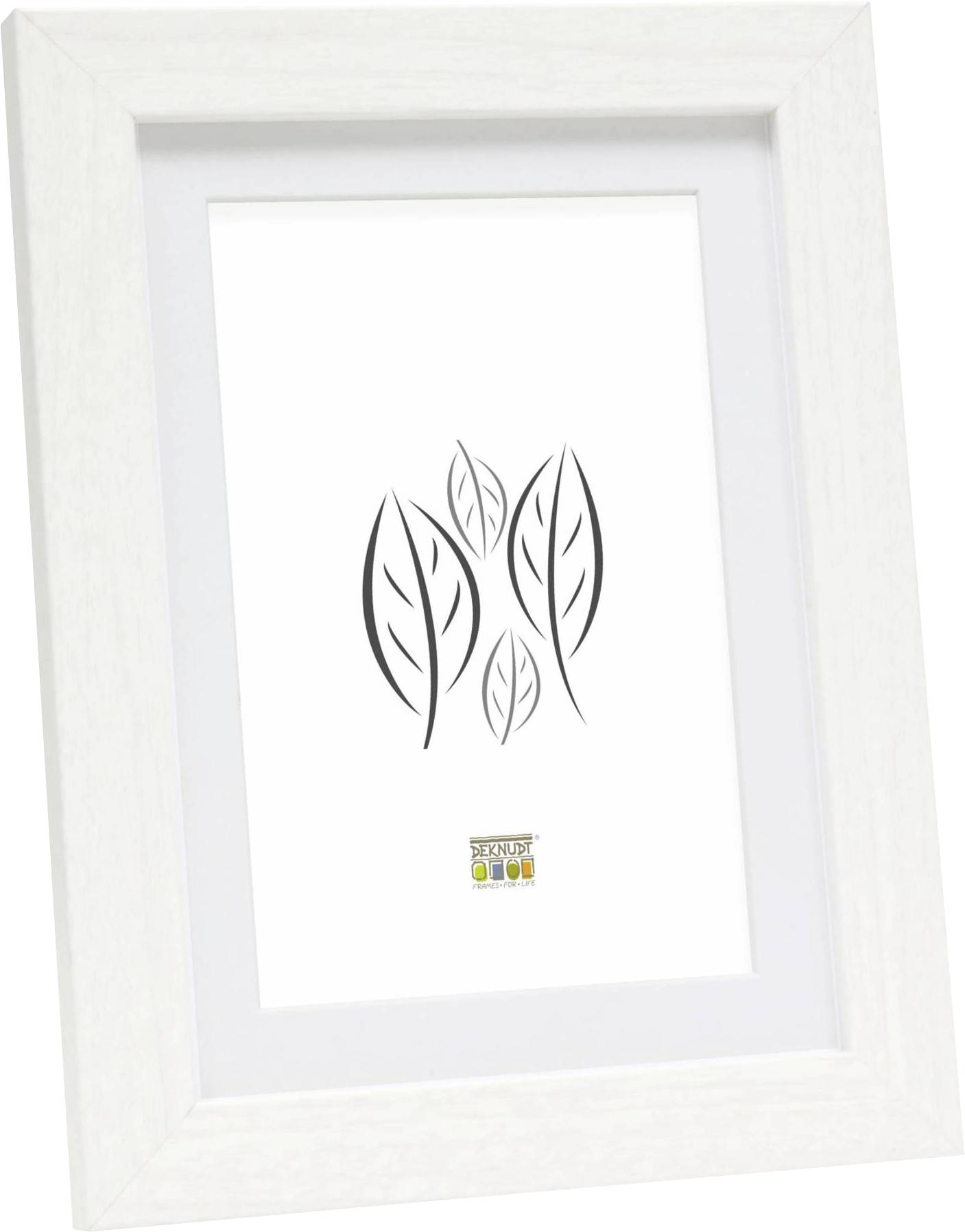 Weißer Bilderrahmen zeigt ein minimalistisches Blattmuster. Im unteren Bereich ist ein kleines buntes Logo zu sehen, jedoch ohne erkennbare Details.