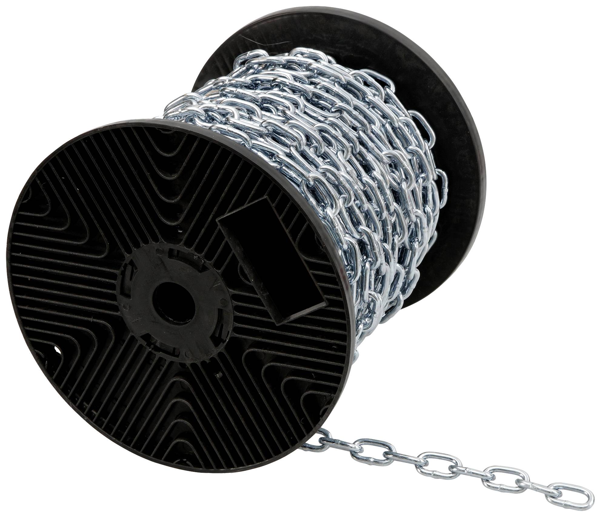 Eine Kunststoffspule, die mit einer silbernen Metallkette aufgewickelt ist. Ein Kettenstück hängt lose heraus.