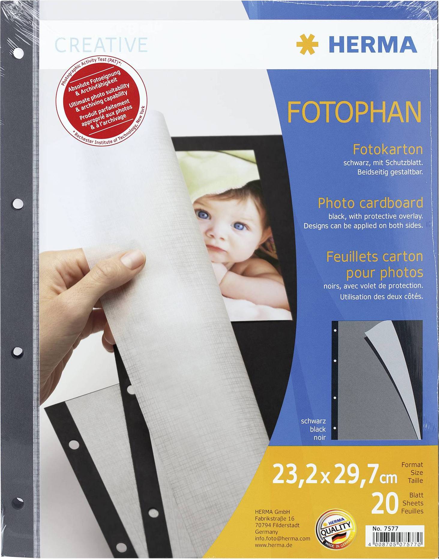 'HERMA Fotokarton' Packung, 20 Blatt, Format 23,2x29,7 cm, schwarz, für den Schutz von Fotos, mit Abbildung eines Kindes auf dem Cover.