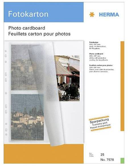 Fotokarton-Packung mit transparentem Umschlag. Produktdetails in Deutsch, Englisch und Französisch. Markenname oben rechts.