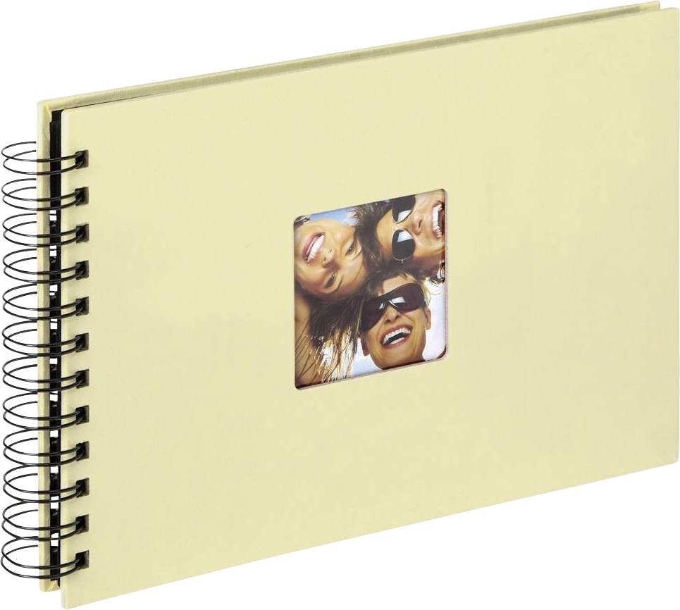 Ein beige Spiralalbum mit einem kleinen quadratischen Foto auf dem Cover. Das Foto zeigt lächelnde Personen mit Sonnenbrillen.