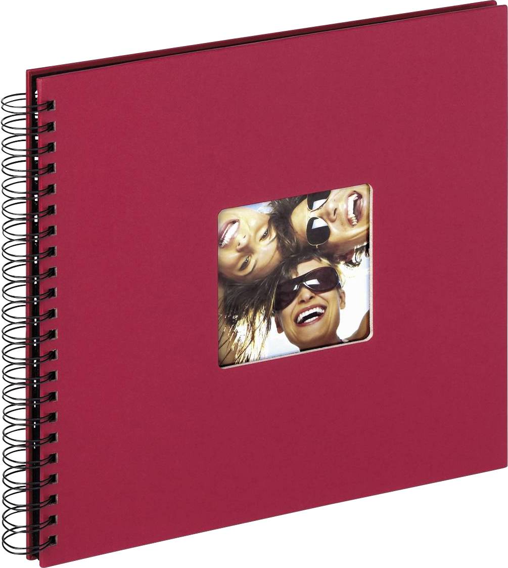 Rotes Spiralalbum mit quadratischem Fotoausschnitt auf dem Cover. Drei lächelnde Personen mit Sonnenbrillen sind im Foto sichtbar.