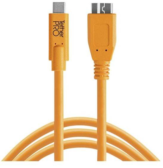 Ein orangefarbenes USB-Kabel mit den Anschlüssen USB-C und Micro-B, beschriftet mit 'Tether Pro'.